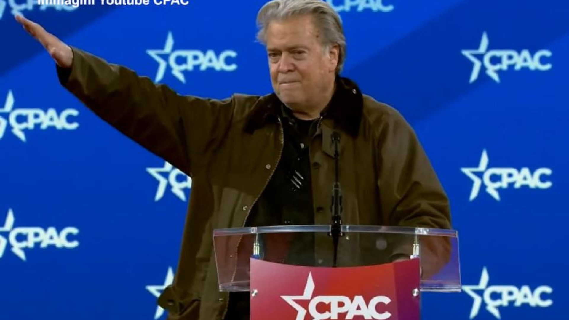 Immagine di La premier Meloni sorvola sul braccio teso di Bannon