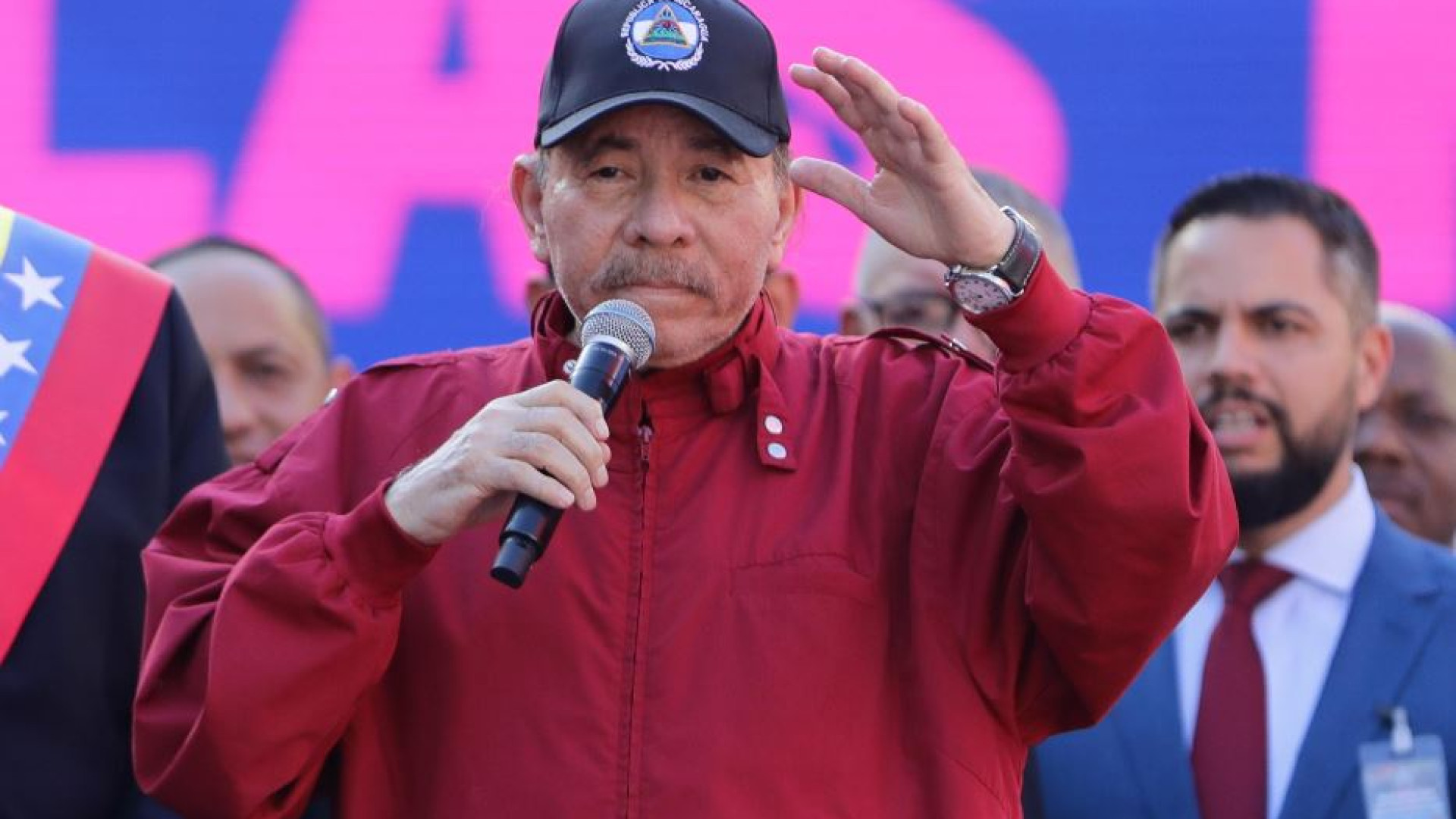 Immagine di Ortega porta fuori il Nicaragua dal Consiglio per i diritti umani