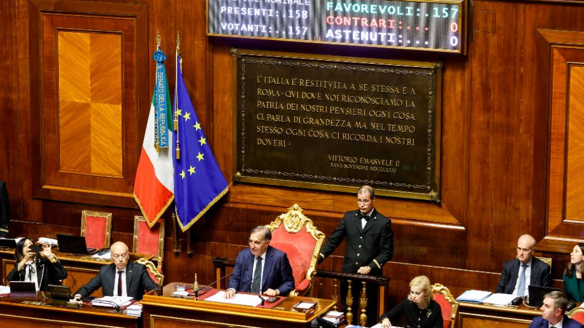Immagine di Divieti, pene più dure, il braccialetto: cosa c'è nel ddl contro la violenza