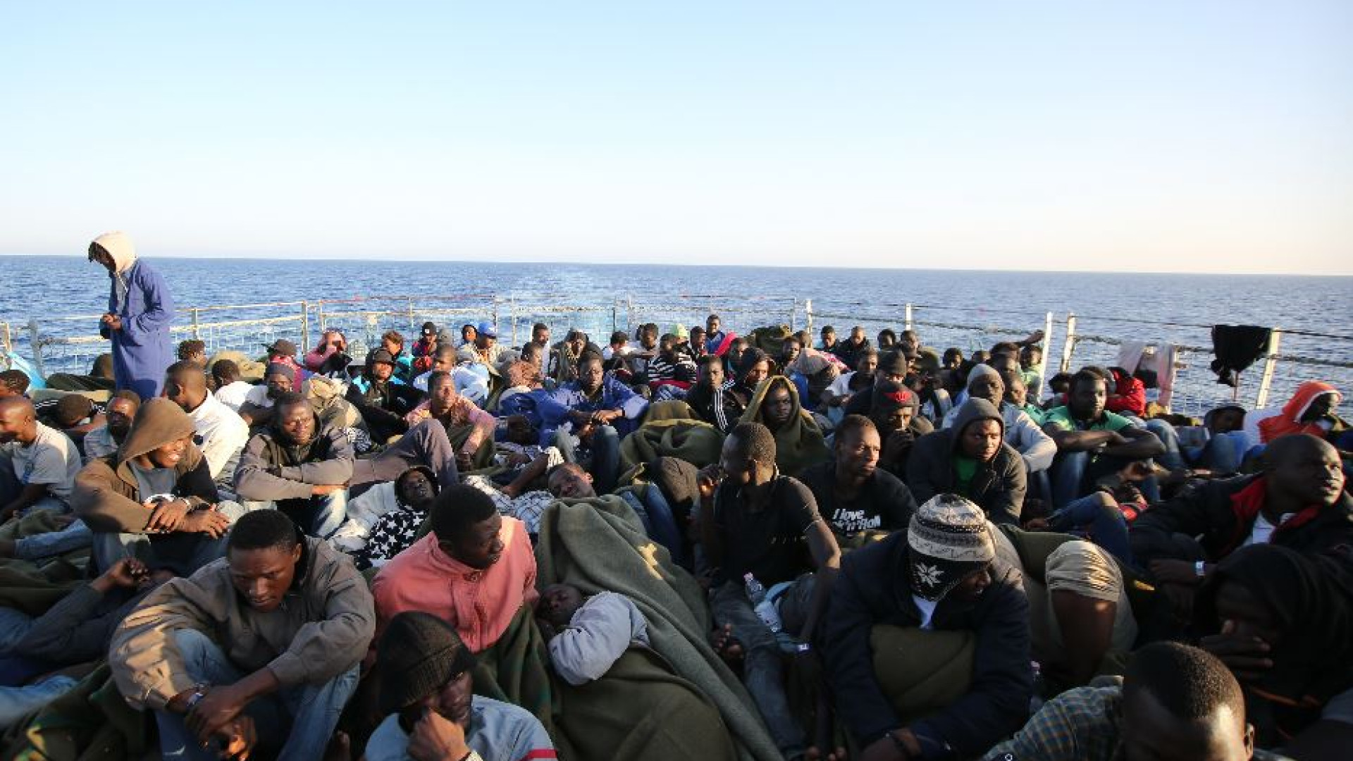 Immagine di Doppio naufragio nel Mediterraneo: 13 vittime, 46 sono in pericolo