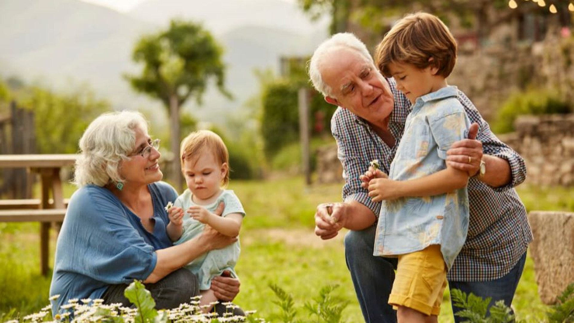 Immagine di «L'Assegno unico? Troppo poco. I nonni sono ancora più importanti»