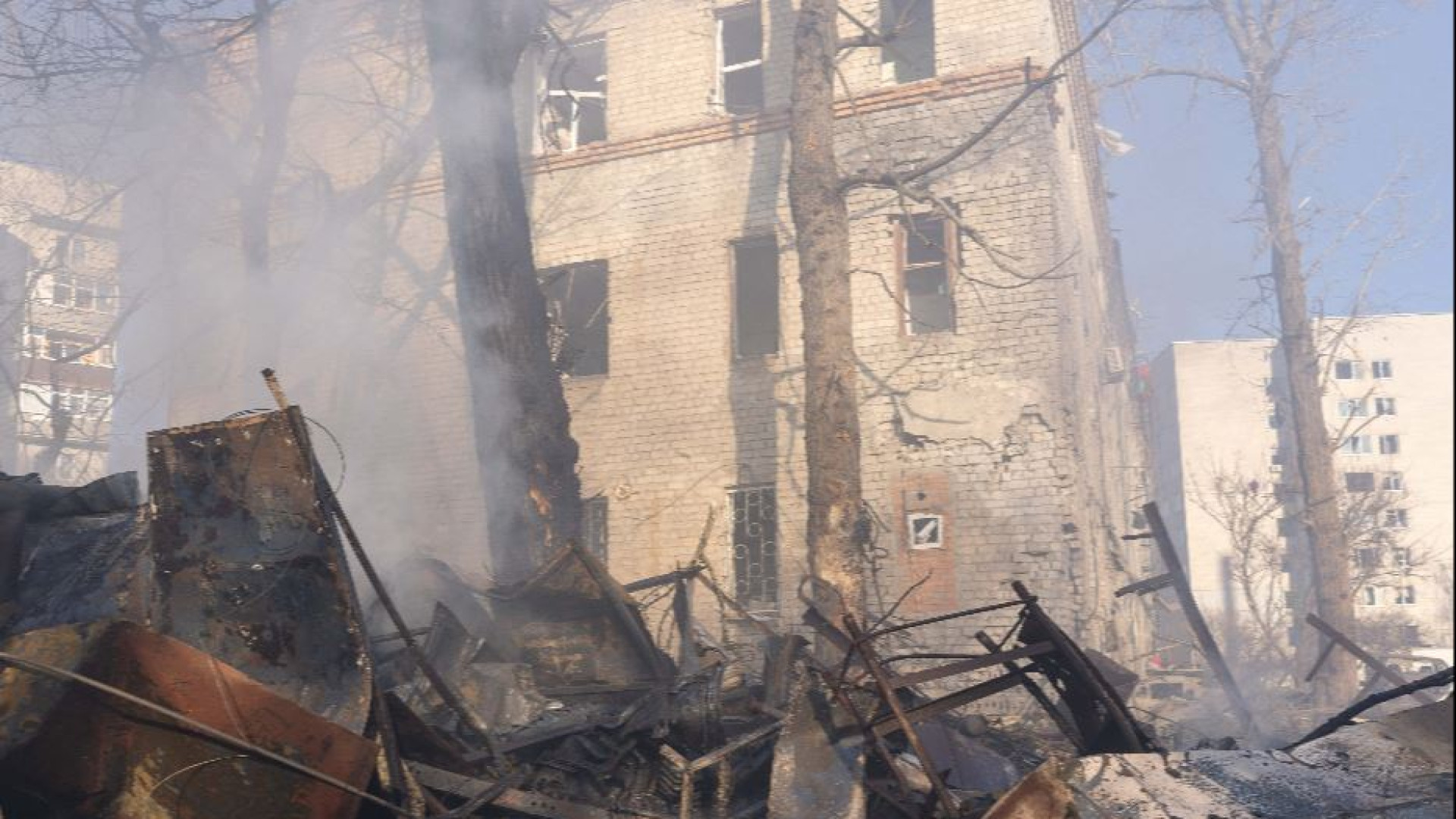 Immagine di Ancora stragi in Ucraina. E Kiev valuta il ritiro dal Kursk occupato