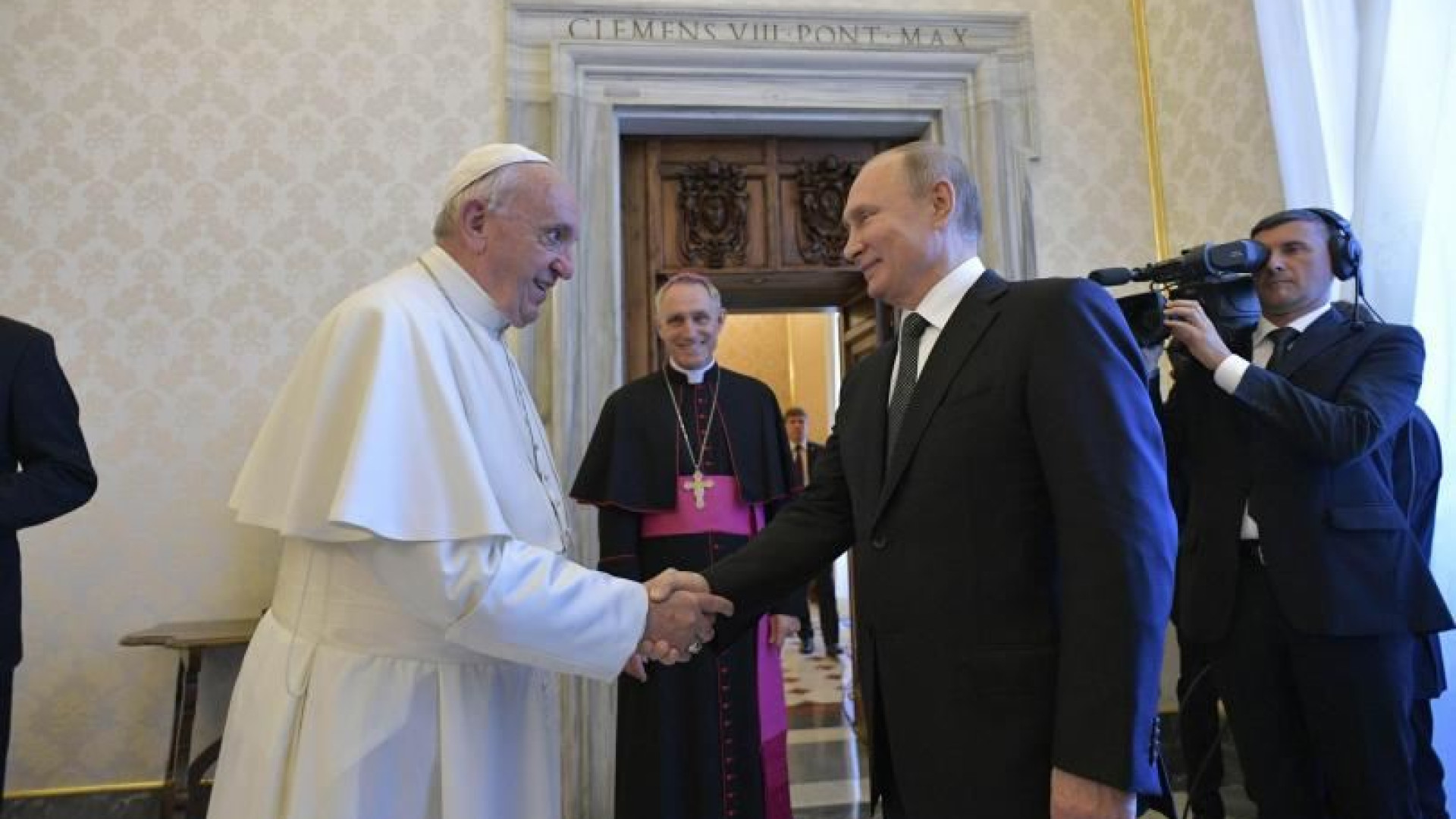 Immagine di I Grandi ai funerali del Papa: prove di diplomazia. Ci sarà l’effetto Francesco?