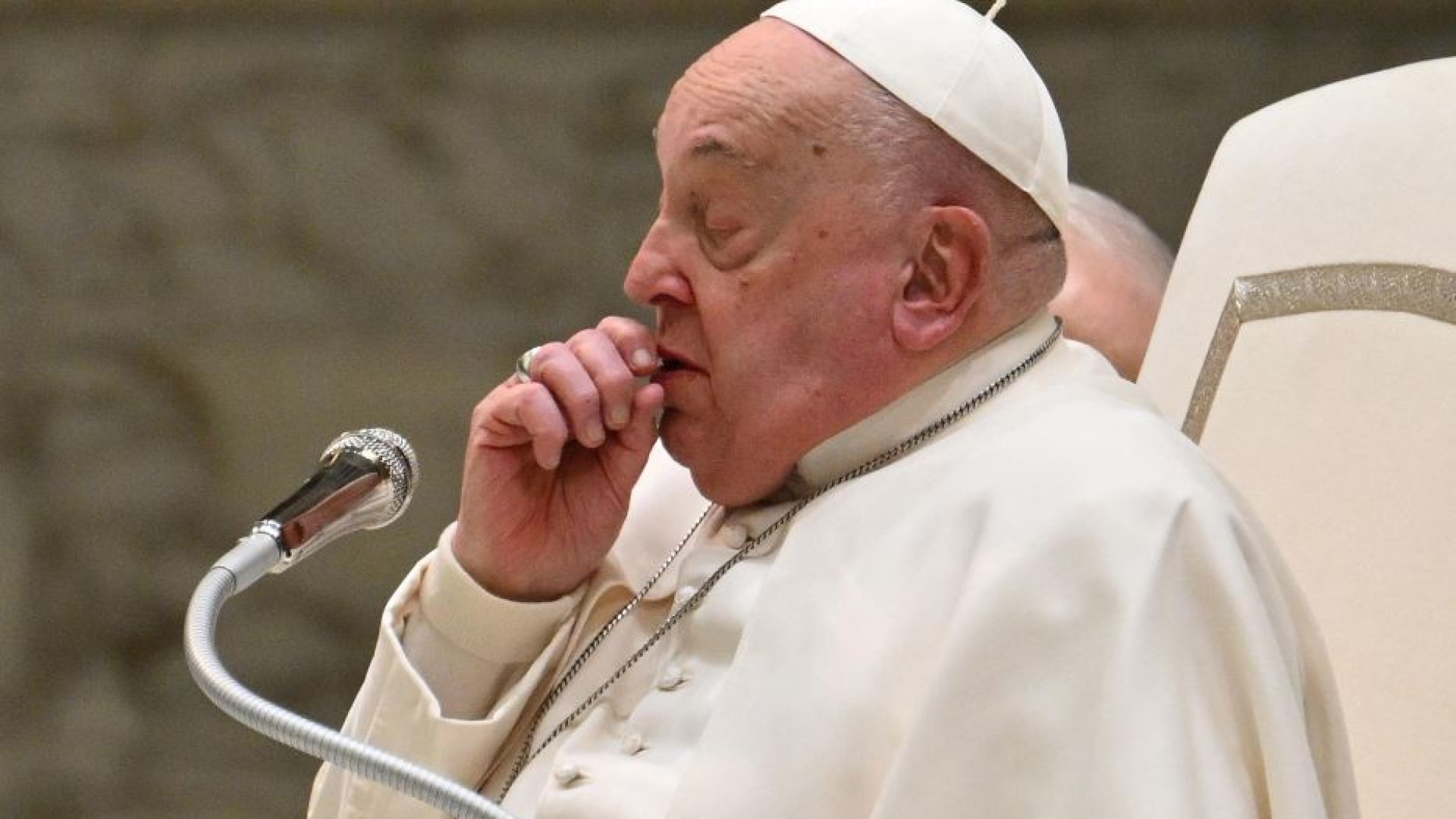 Immagine di Il Papa ha la bronchite, le udienze si spostano in Santa Marta