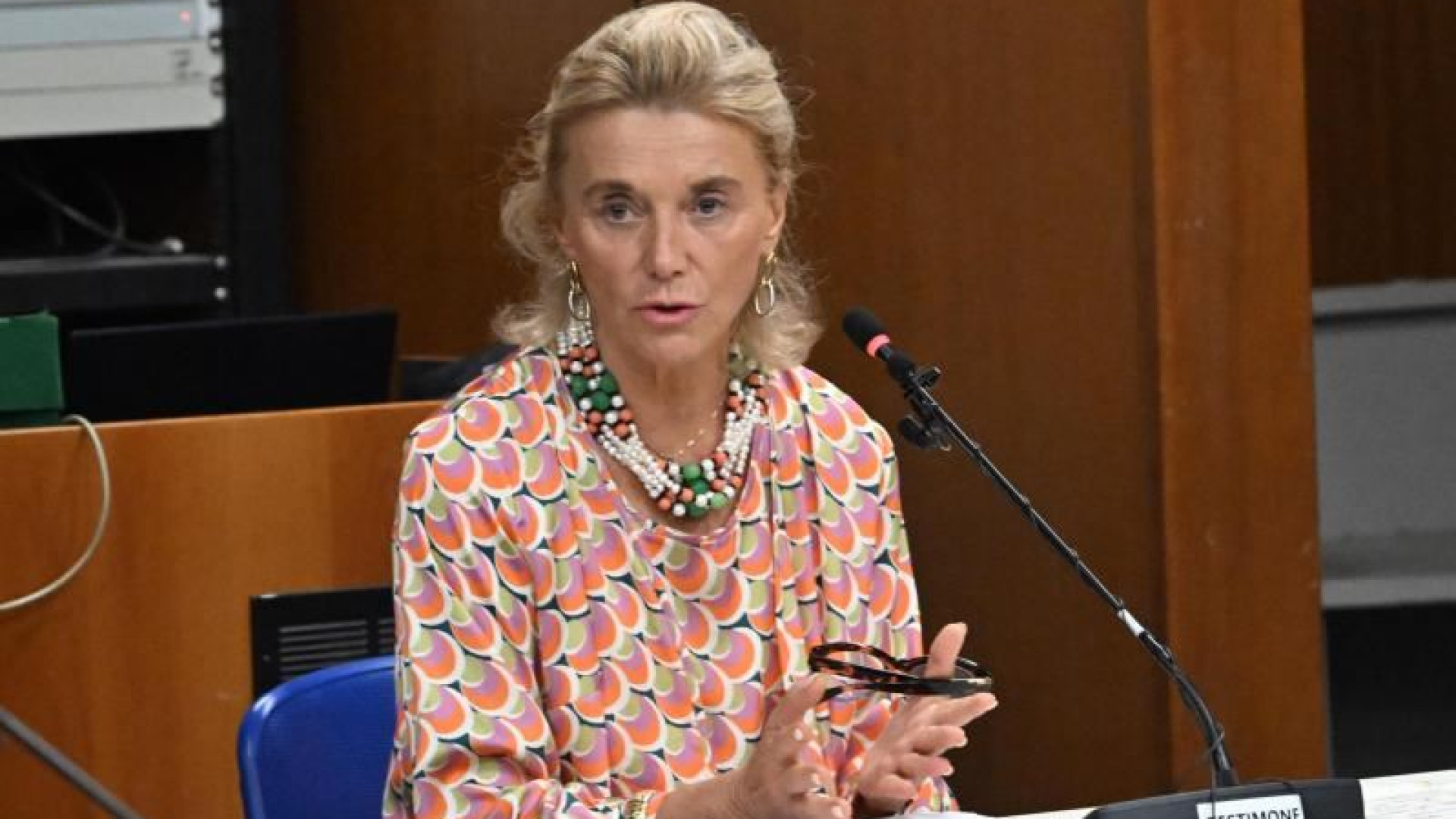 Immagine di Intelligence, Elisabetta Belloni lascia in anticipo