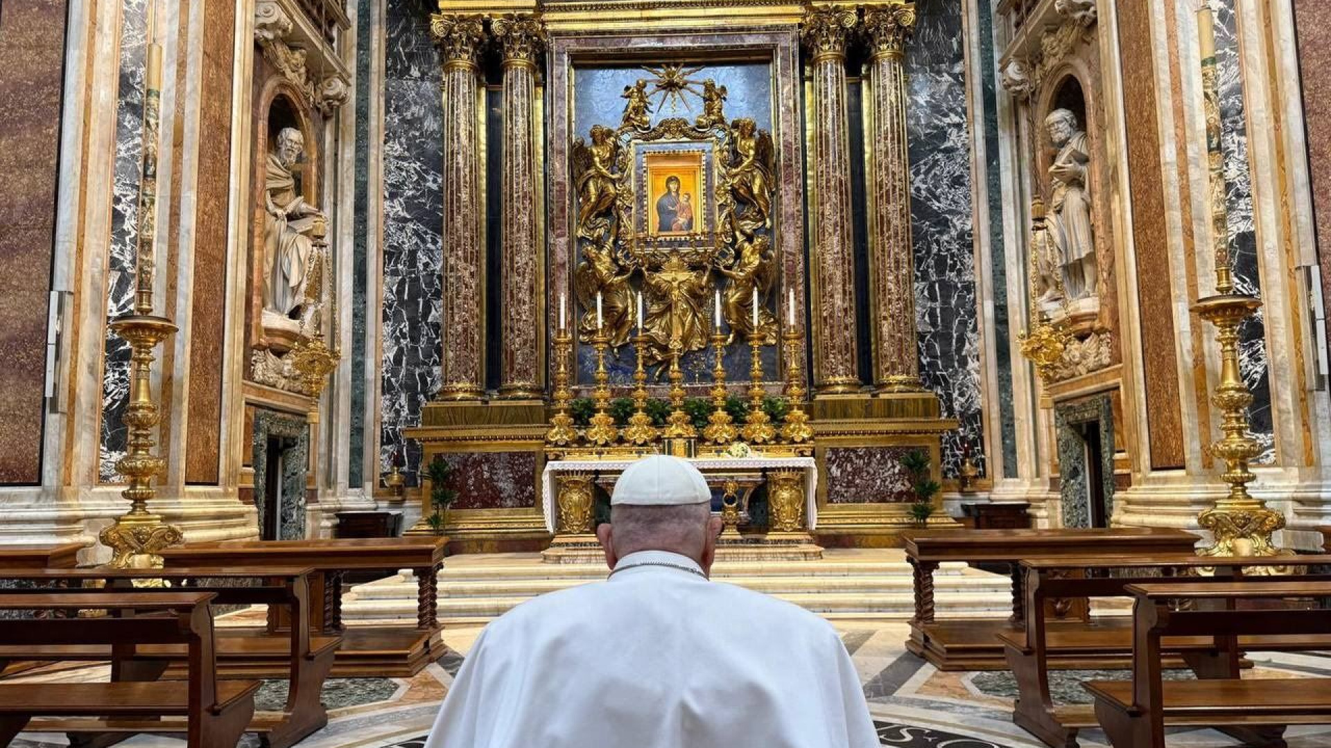 Immagine di Francesco torna a Santa Maria Maggiore dopo quasi tre settimane