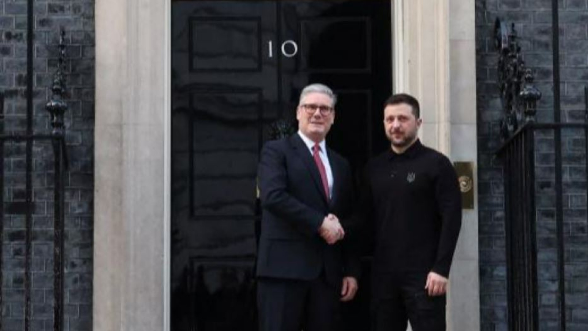 Immagine di A Londra il nodo delle truppe in Ucraina. Ma l'Europa arriva divisa