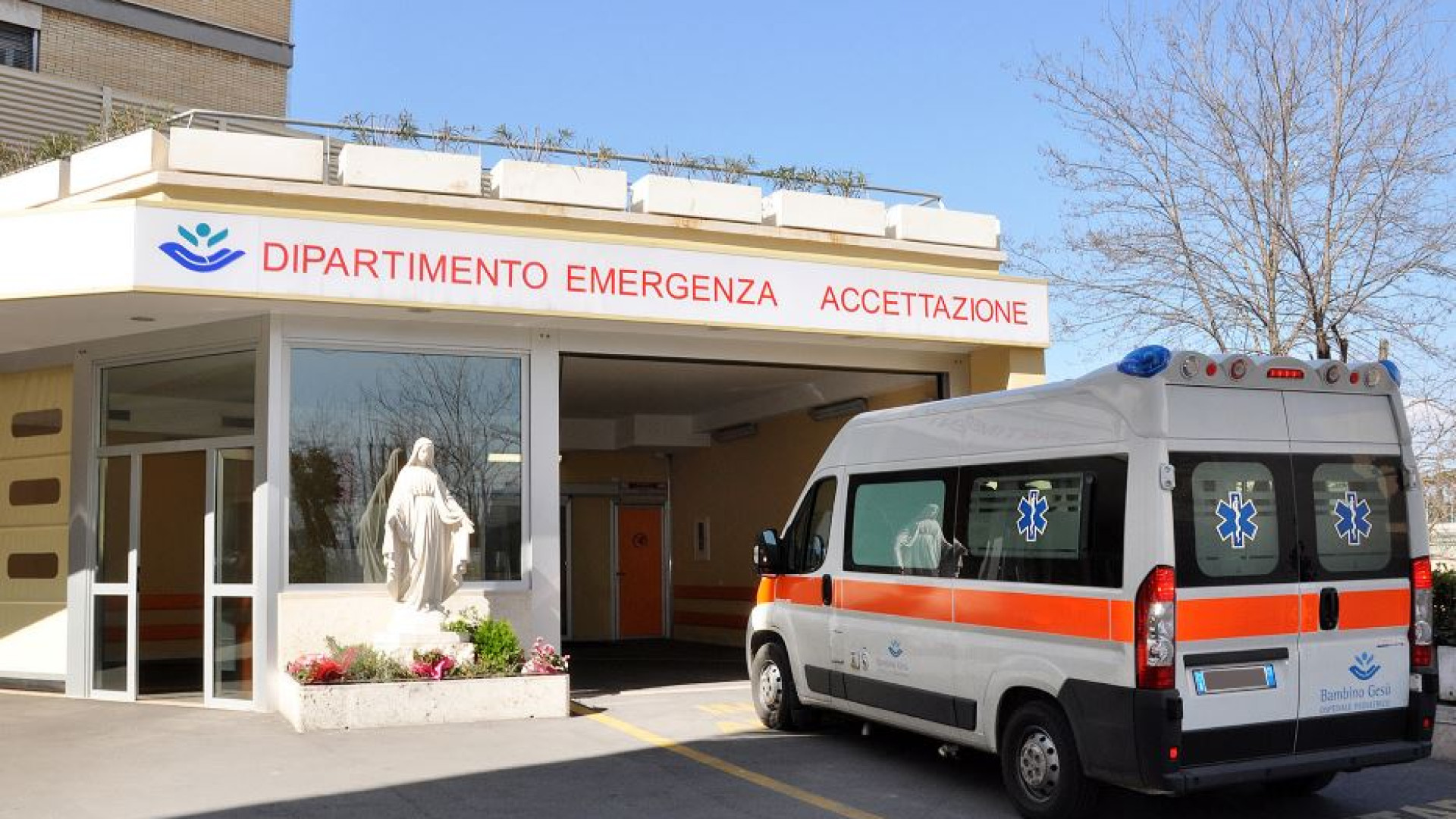 Immagine di I bagagli sempre vicini, le paure: come stanno le bimbe arrivate da Gaza