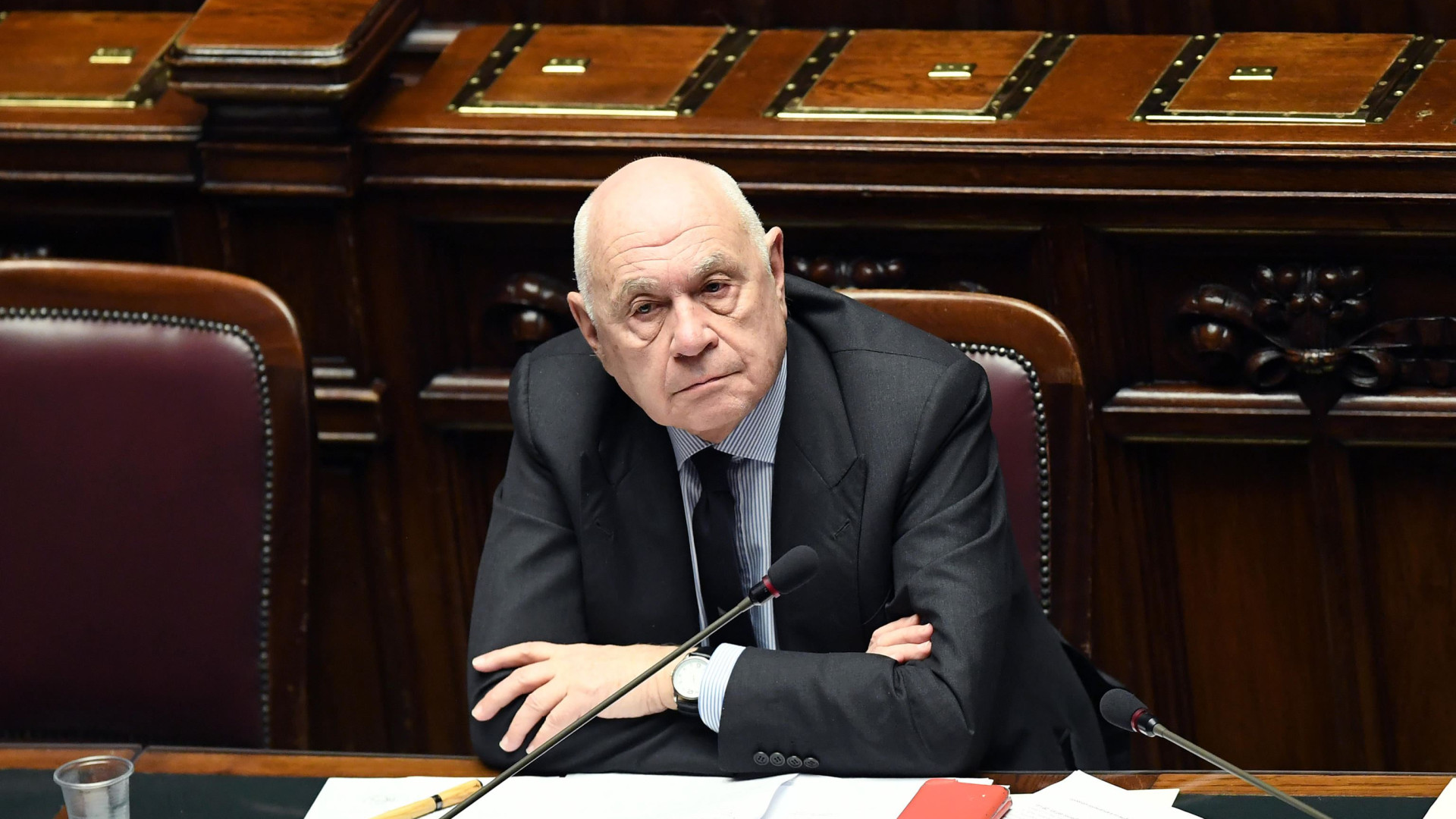 Immagine di Almasri, il Governo cerca la Cpi. Mozione di sfiducia per Nordio