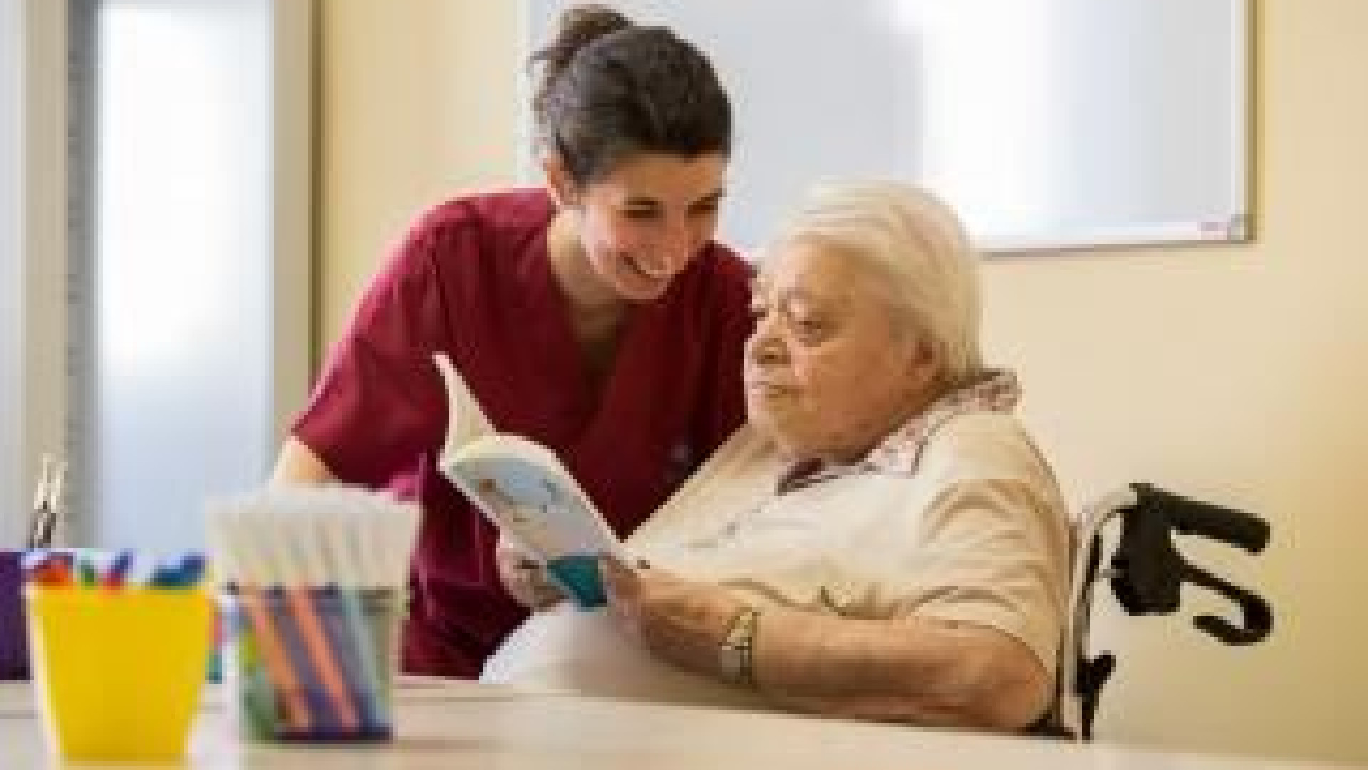 Immagine di Il paradosso dei lavoratori della cura: decisivi, ma ai margini del welfare