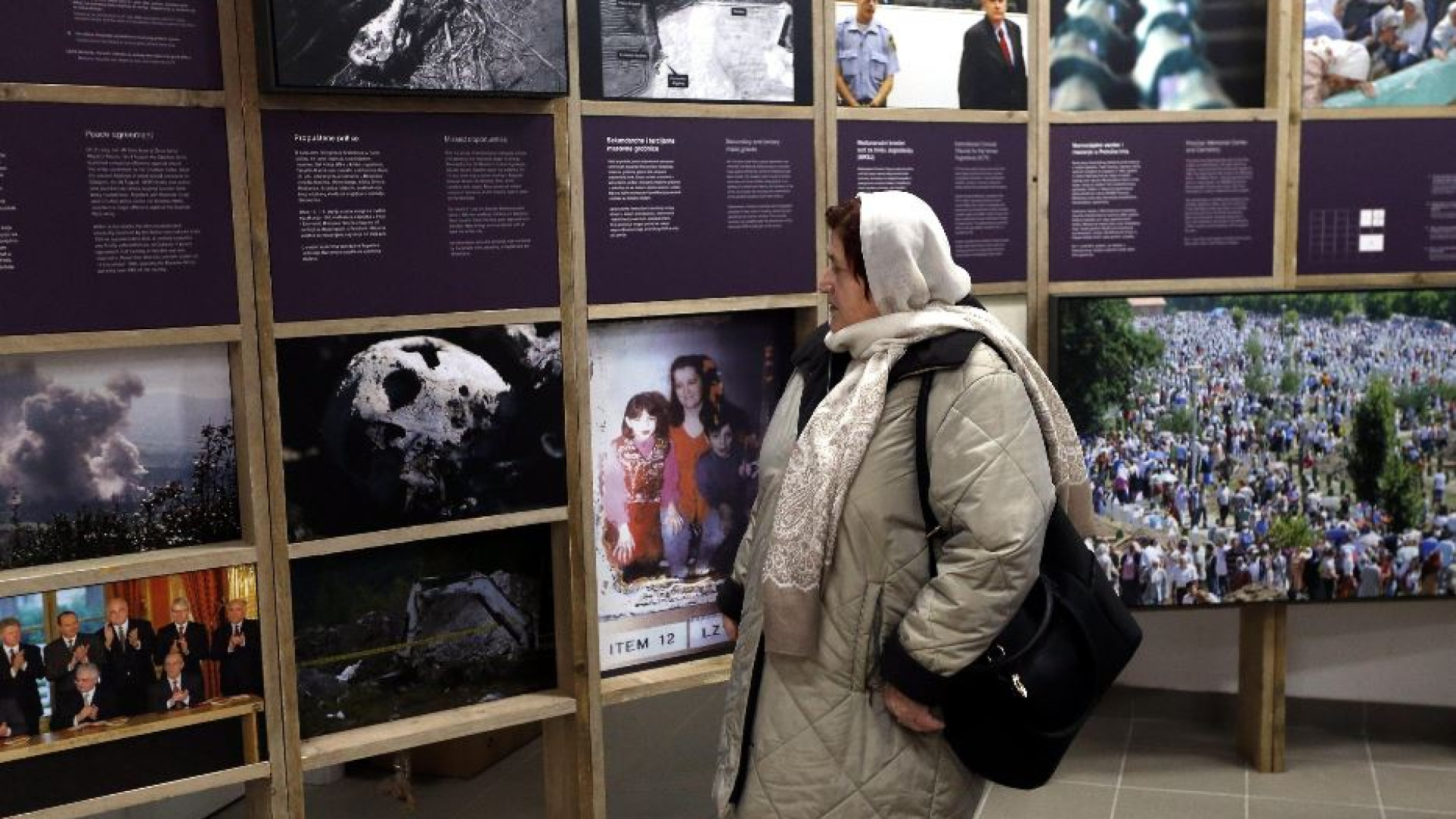 Immagine di Tensione in Bosnia, il memoriale di Srebrenica chiuso per motivi di sicurezza