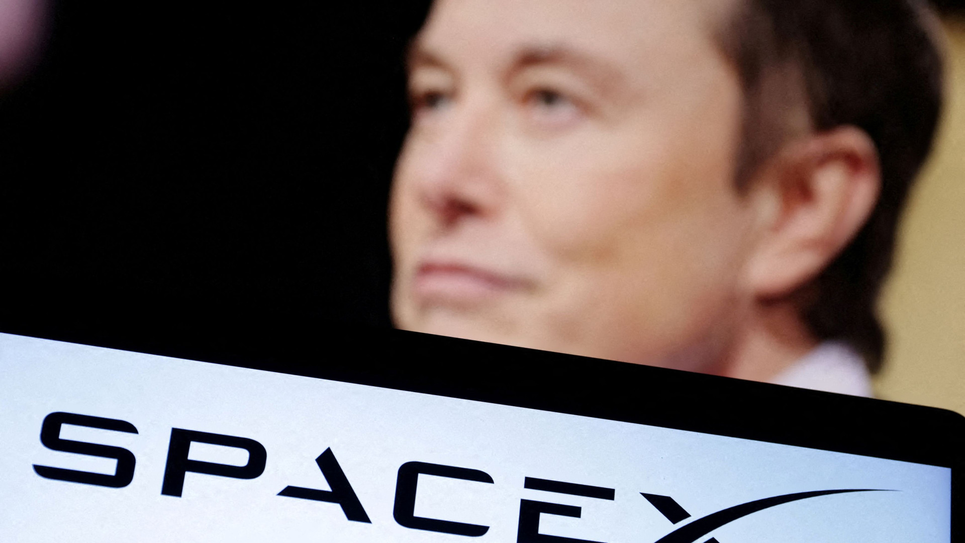 Immagine di Starlink, satelliti e servizi militari: così funziona la rete di Musk