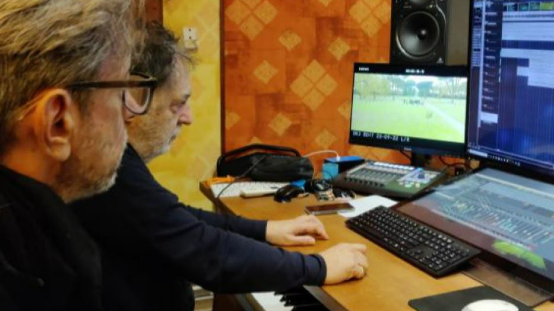 Immagine di I compositori di colonne sonore dicono no all'intelligenza generativa nei film