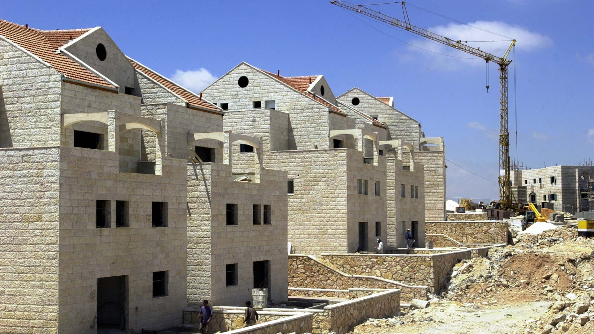 Immagine di Compra la terra e costruisci una casa in Cisgiordania: Israele non si ferma