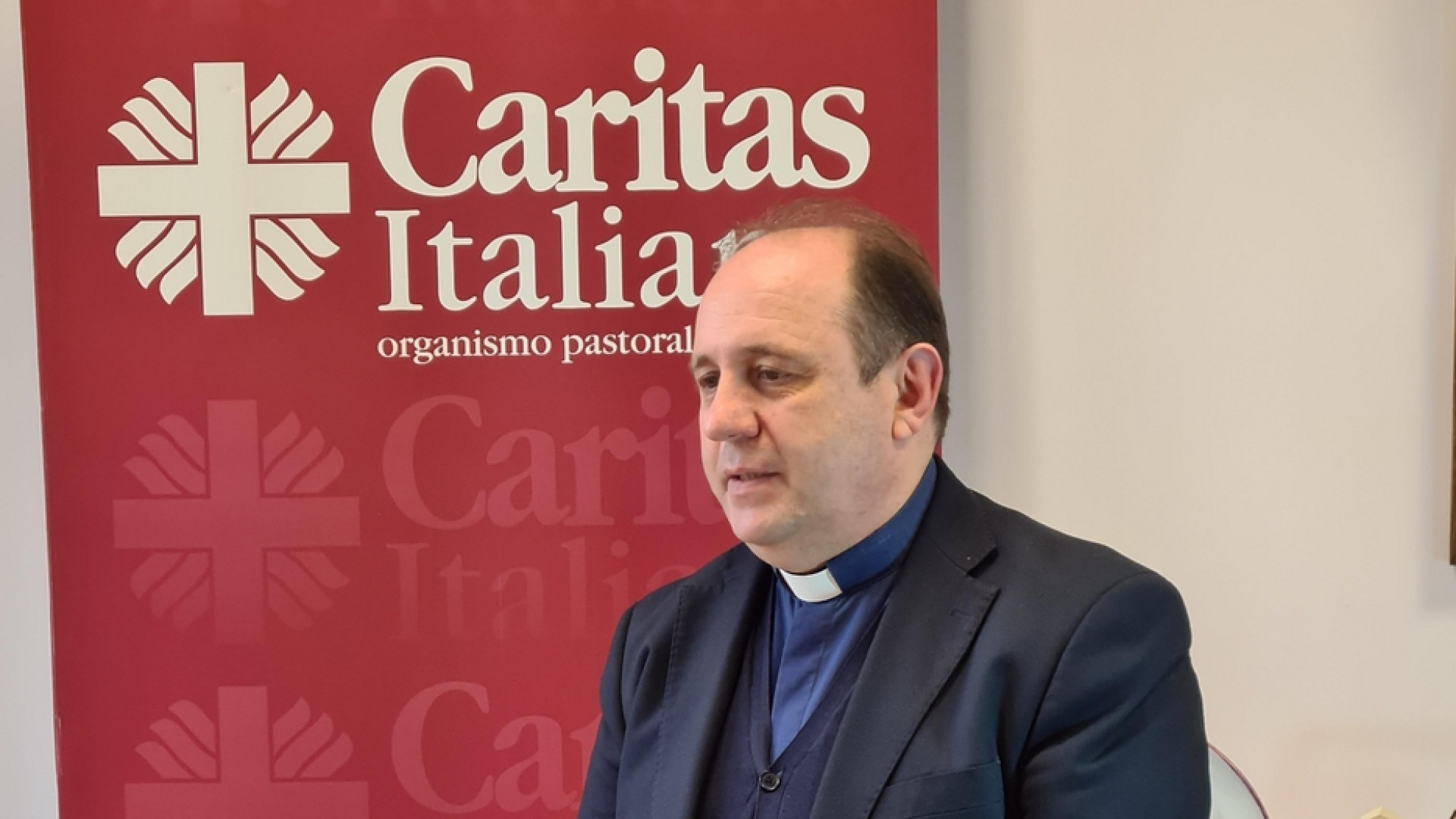 Immagine di Don Pagniello: i nuovi poveri sono i giovani. Ora aiuti a famiglie e anziani