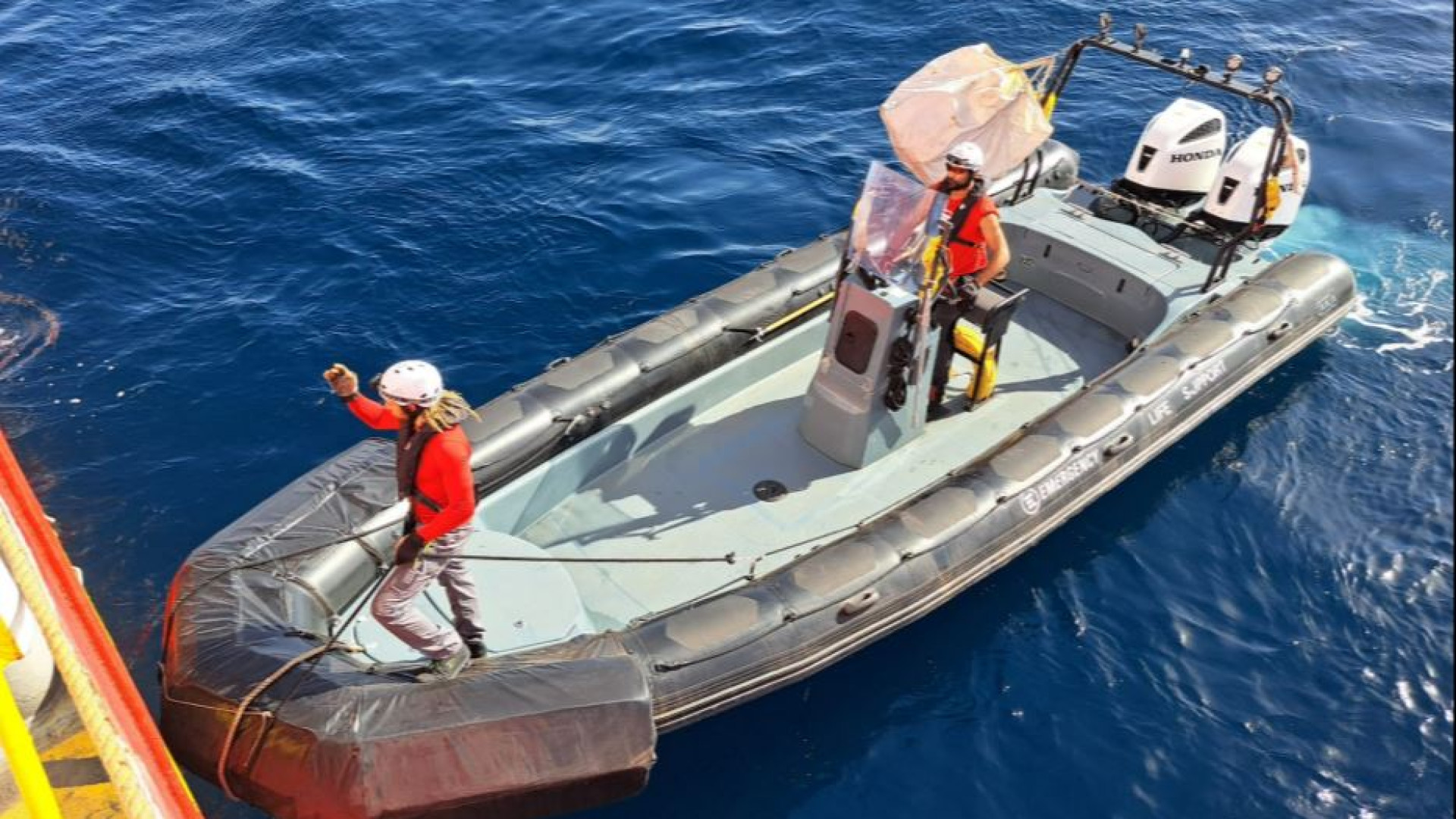 Immagine di Sulla nave di Emergency, in partenza per salvare vite