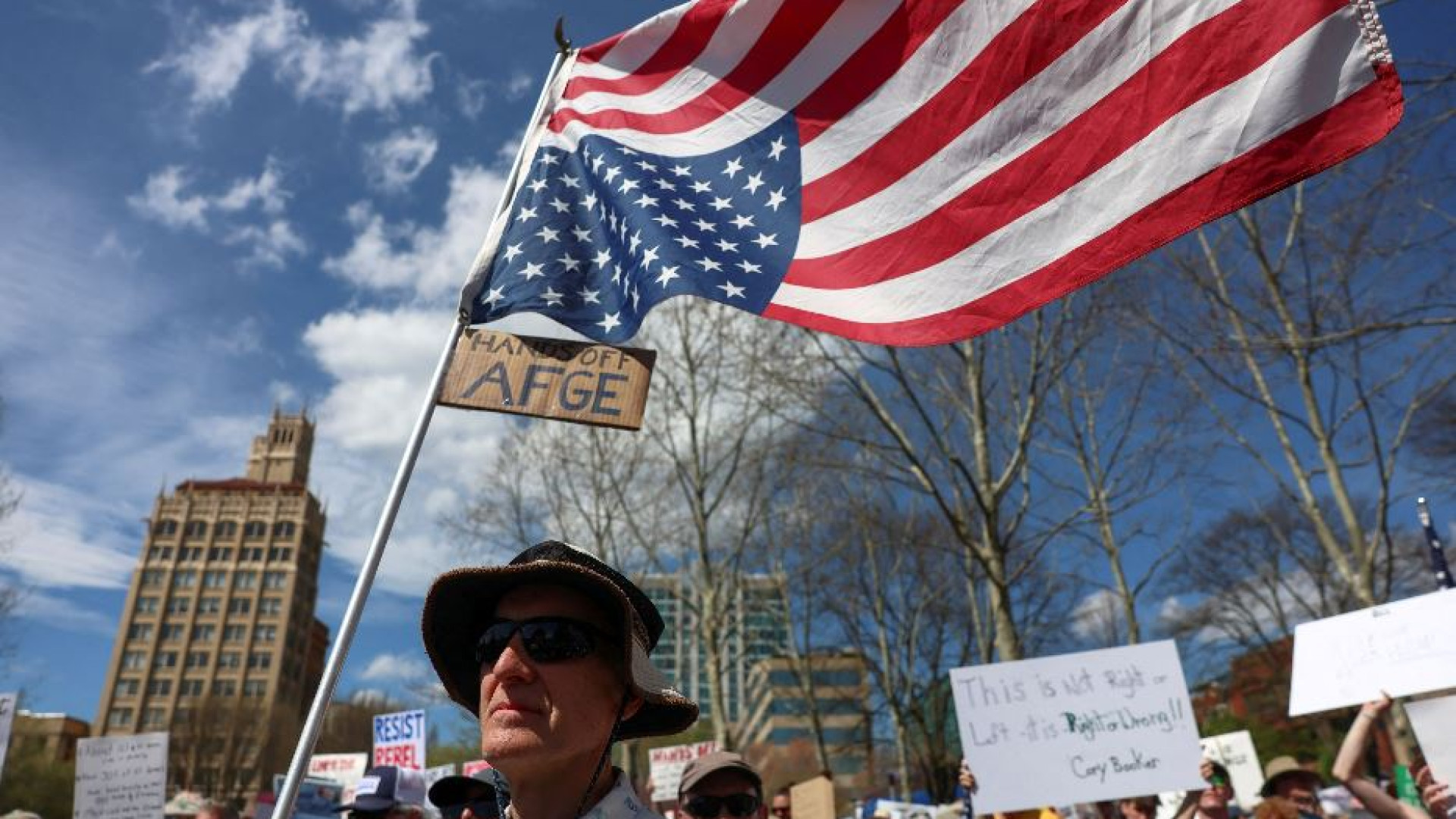 Immagine di I cortei anti-Trump in mille città: cosa sta succedendo in America