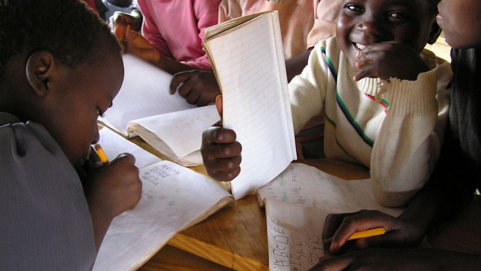 Immagine di Frequenza scolastica e cibo: funziona il modello Mary’s meals
