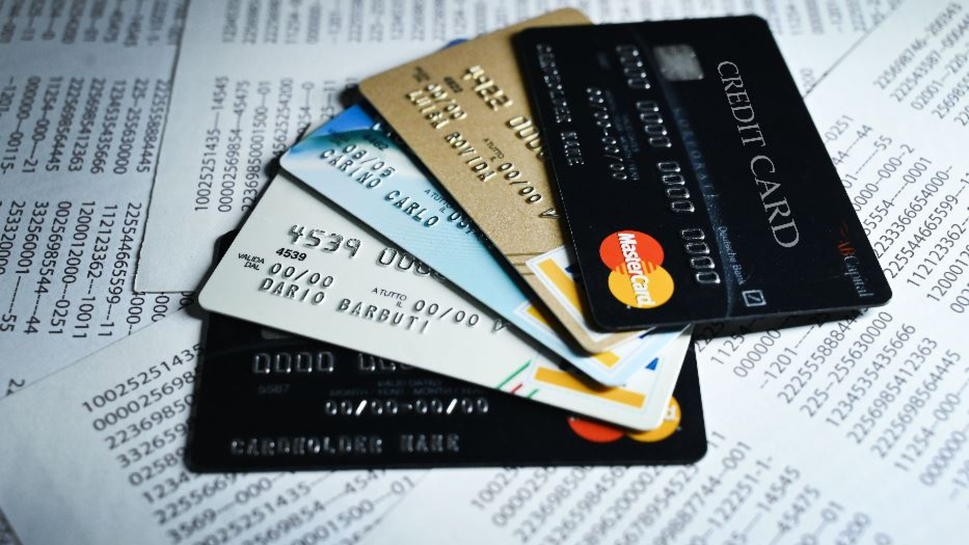 Immagine di Una rete cinese dietro una delle «più grandi truffe online» del mondo
