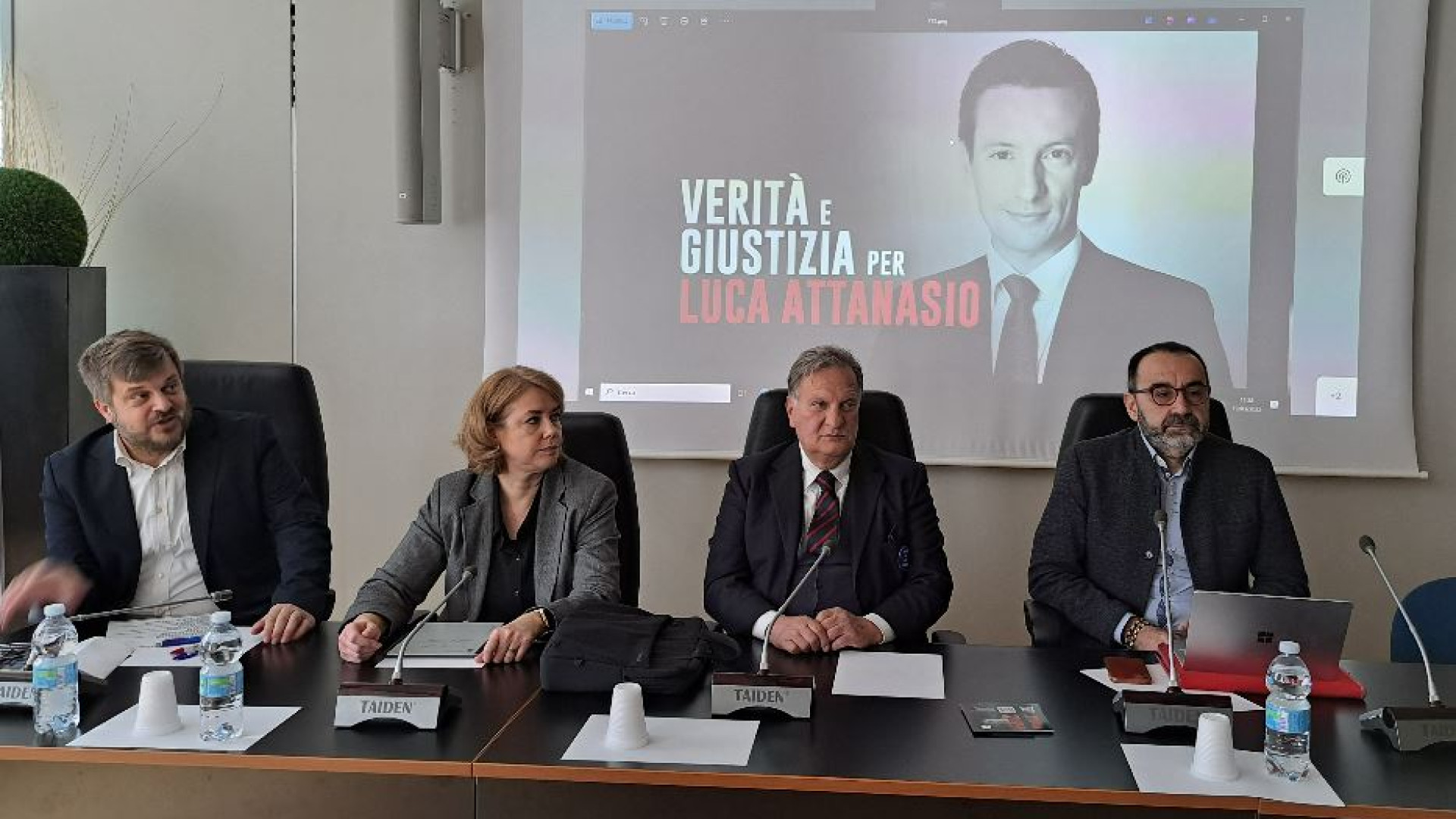 Immagine di "Verità per Attanasio, serve una commissione d'inchiesta"