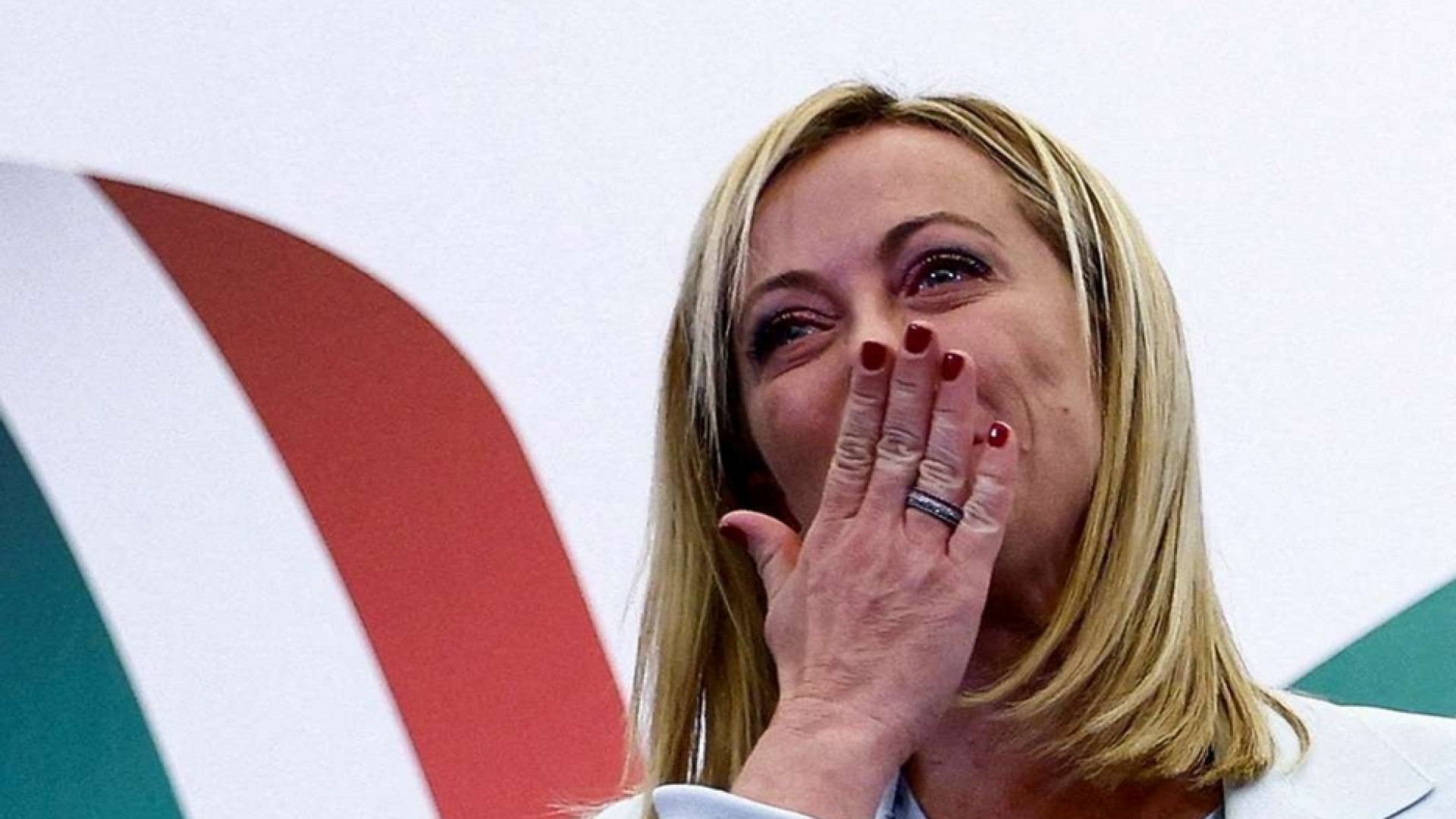 Immagine di Femminile. Ma non femminista. La leadership secondo Giorgia Meloni