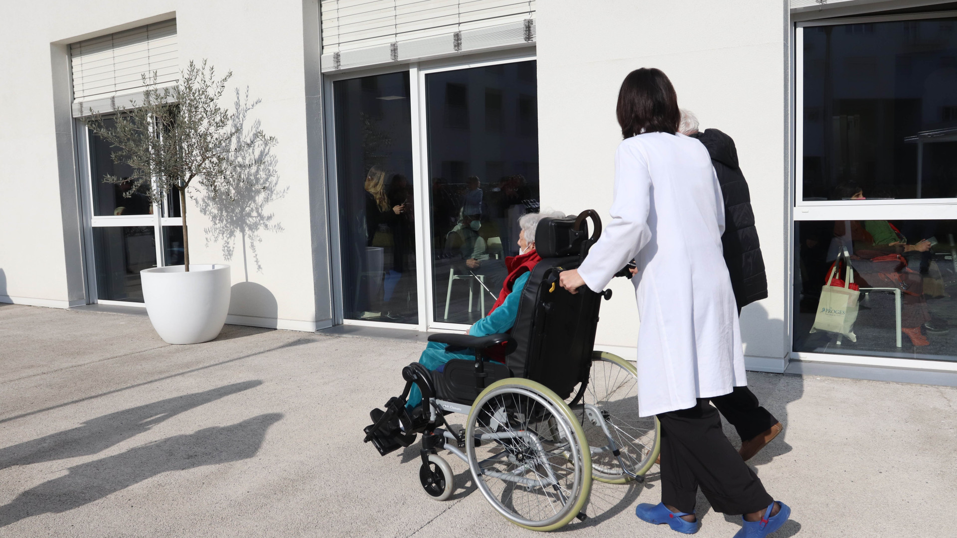 Immagine di «Non possiamo pagare le cure nelle Rsa». L'allarme delle famiglie dei disabili