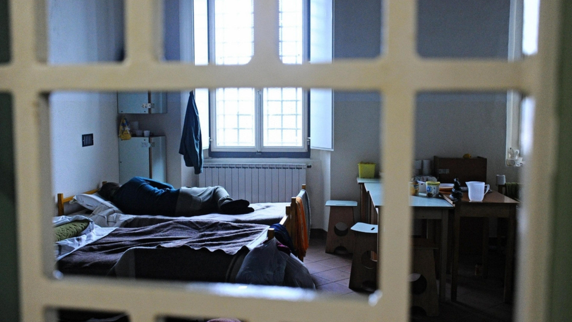 Immagine di Crescono i suicidi in carcere. Lavoro e relazioni la risposta