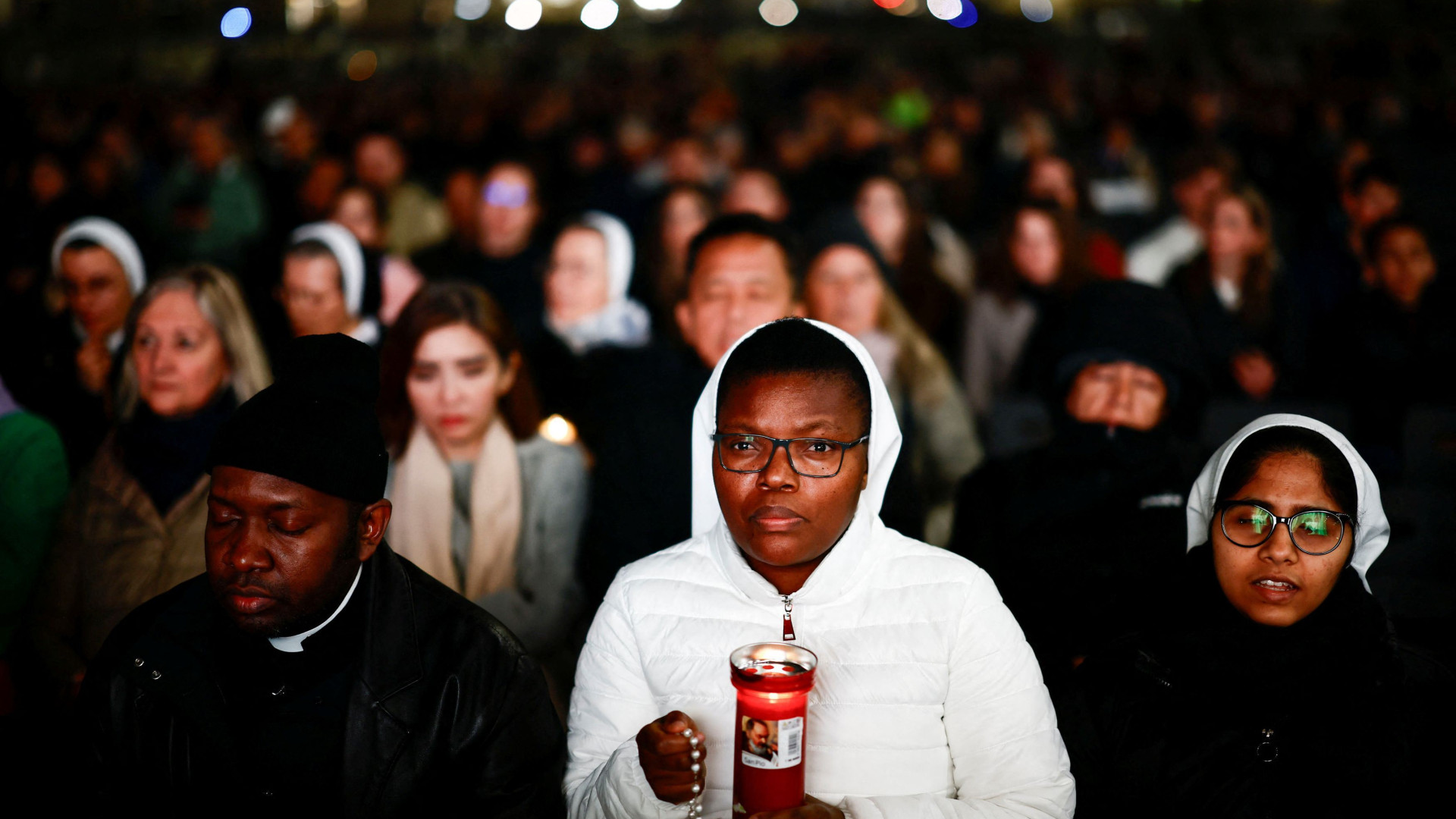 Immagine di Papa Francesco e la scelta di non mostrarsi: resistere senza vedere