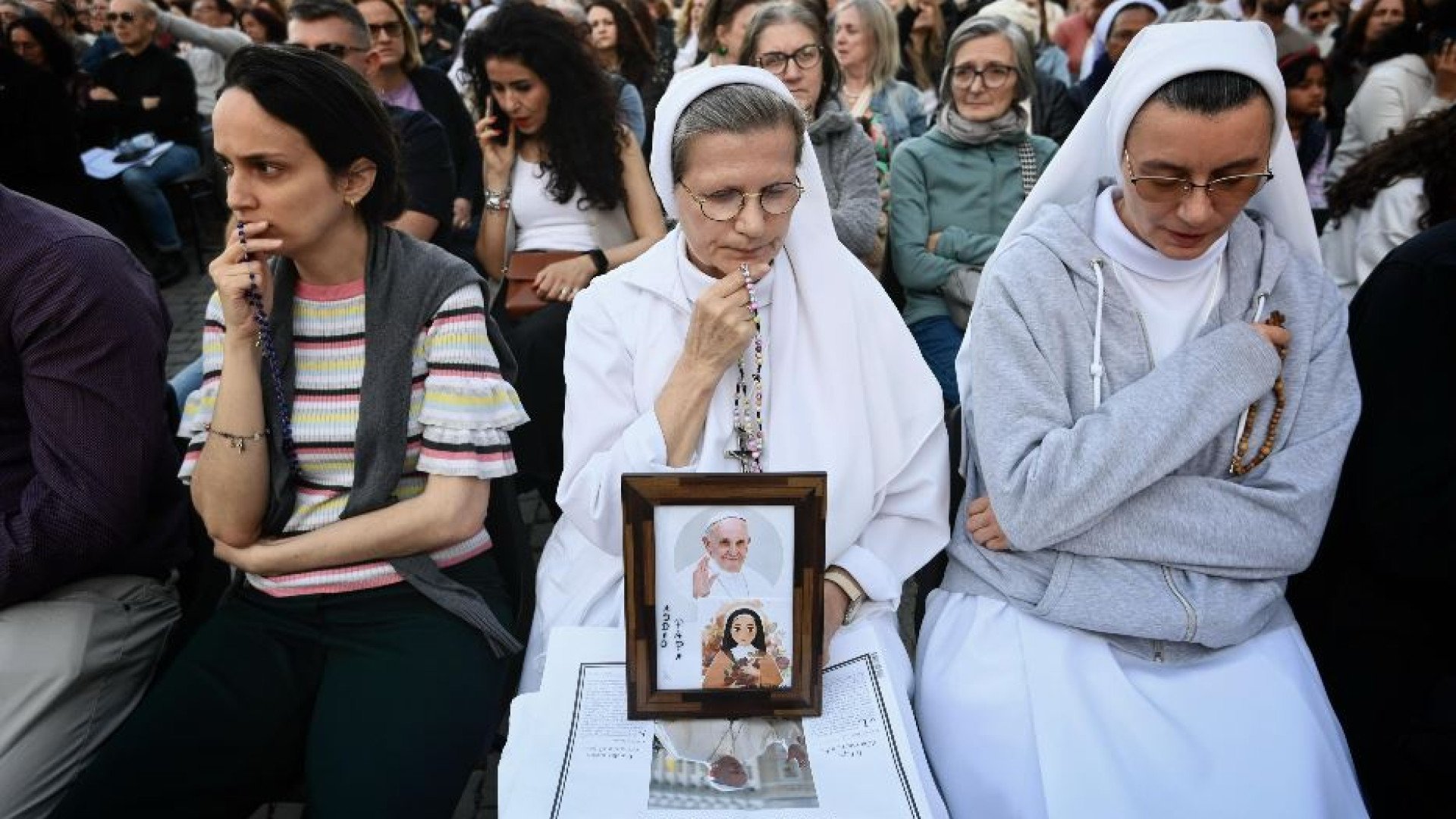 Immagine di Quando e come sarà possibile rendere omaggio alla salma di papa Francesco
