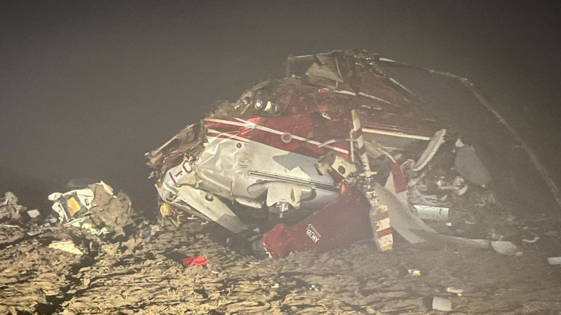 Immagine di L'elicottero caduto a Parma: tra i 3 morti l'erede dei Rovagnati