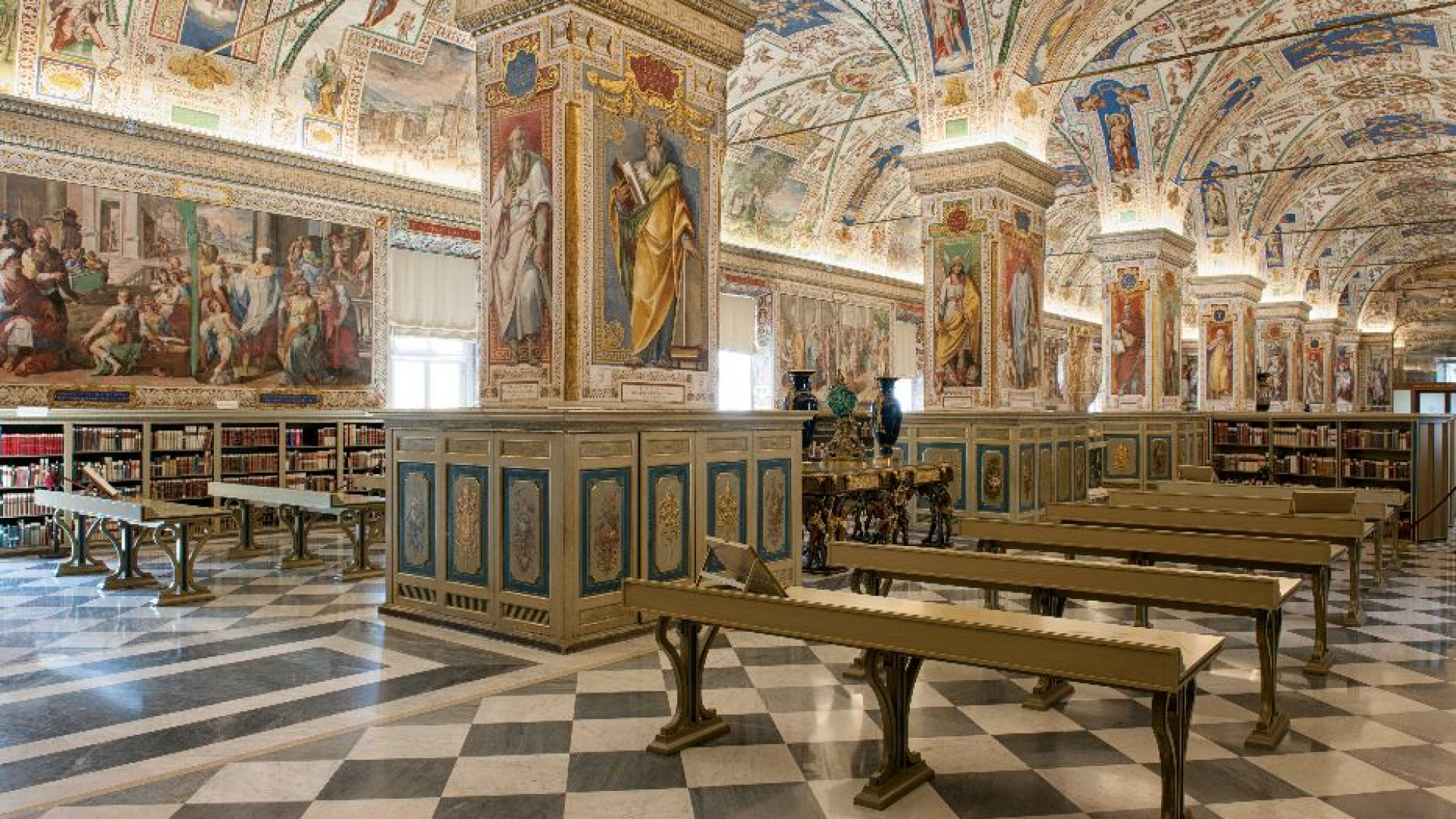 Immagine di Zani: «La Biblioteca Apostolica Vaticana è cultura e diplomazia»