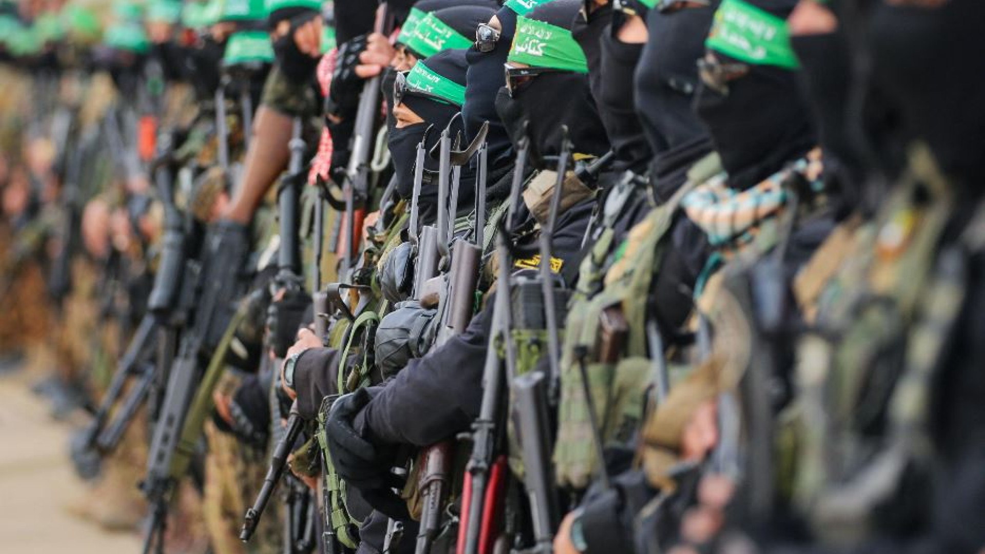 Immagine di Hamas rinvia il prossimo rilascio di ostaggi: la tregua è a rischio?