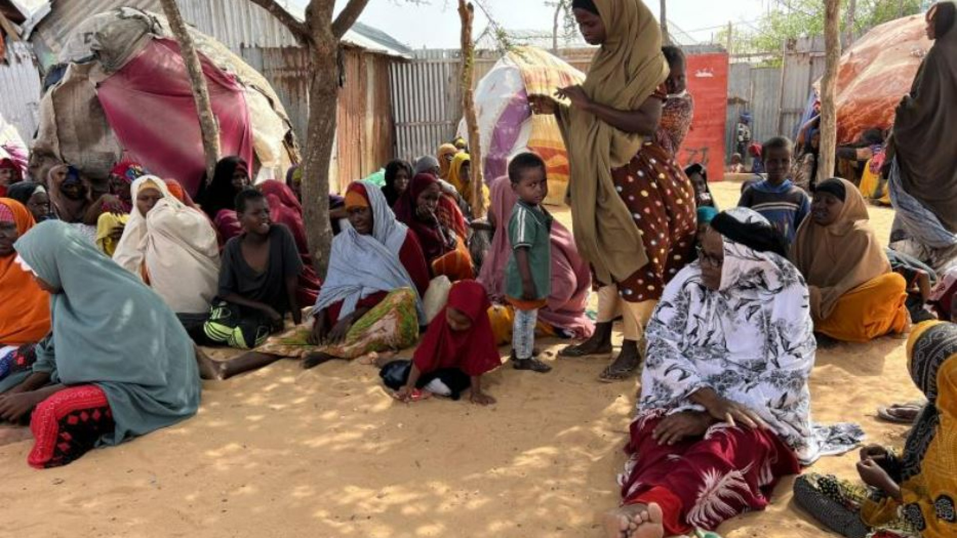 Immagine di Amina, gli stupri, le nozze precoci. Com’è essere donne a Mogadiscio