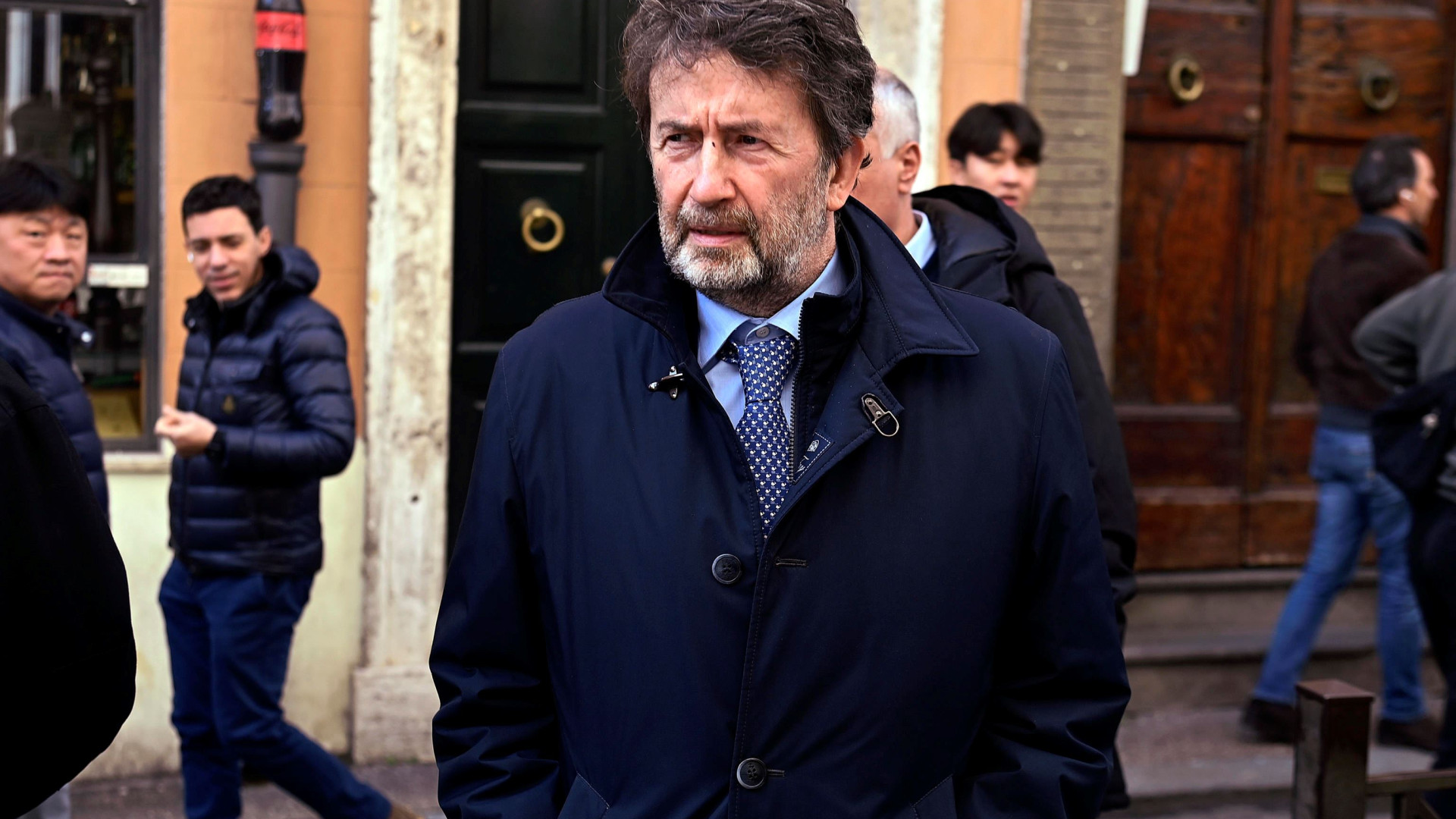 Immagine di Franceschini: «Ai figli solo cognome materno». La proposta divide la politica