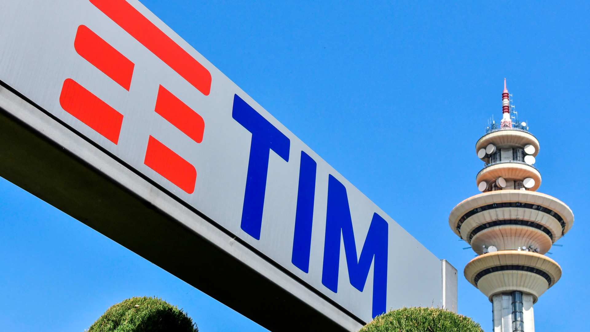 Immagine di La rete in rame va in pensione, Tim dismette 62 centrali