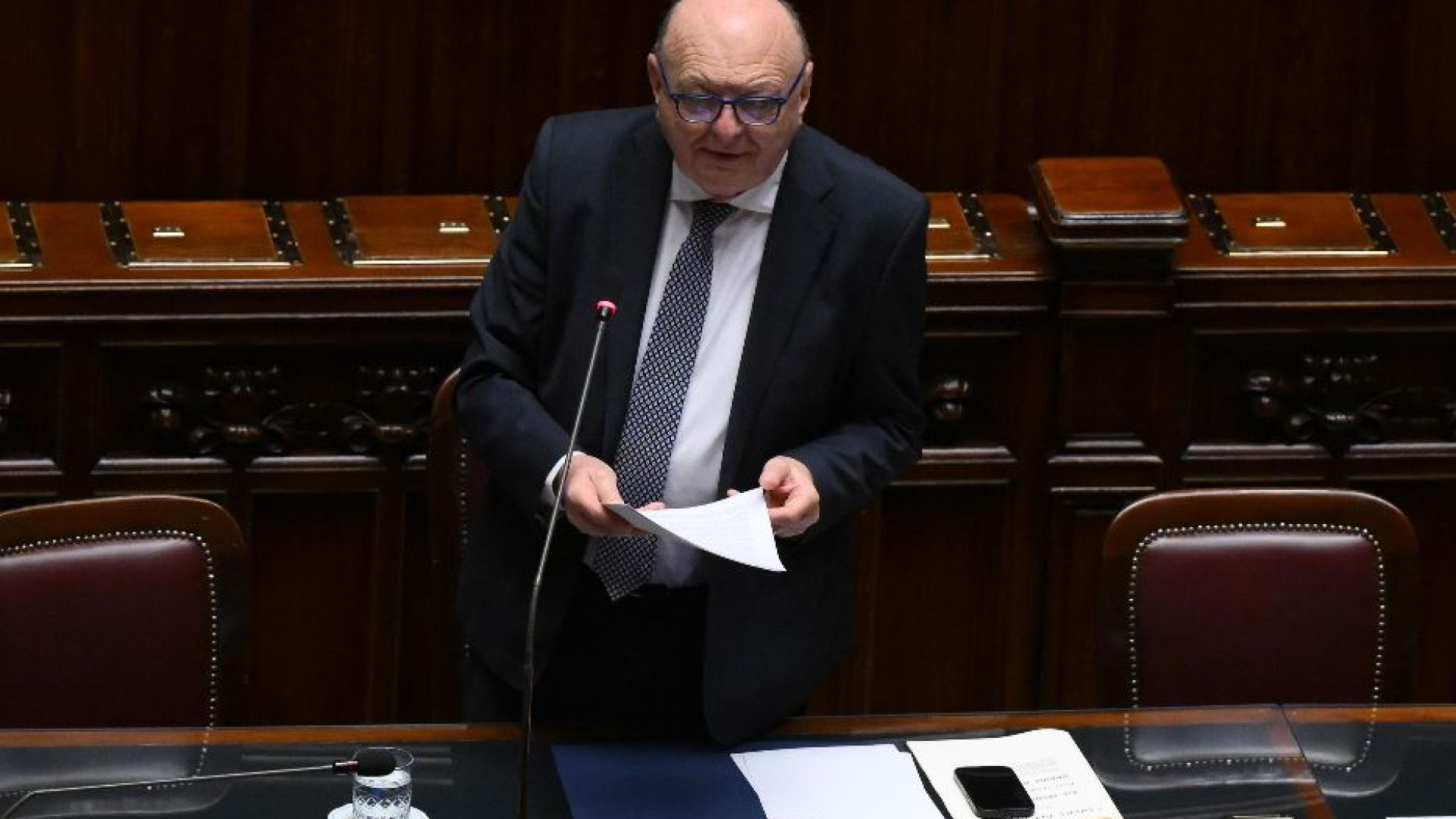 Immagine di Le mosse allo studio del governo per abbassare i costi delle bollette