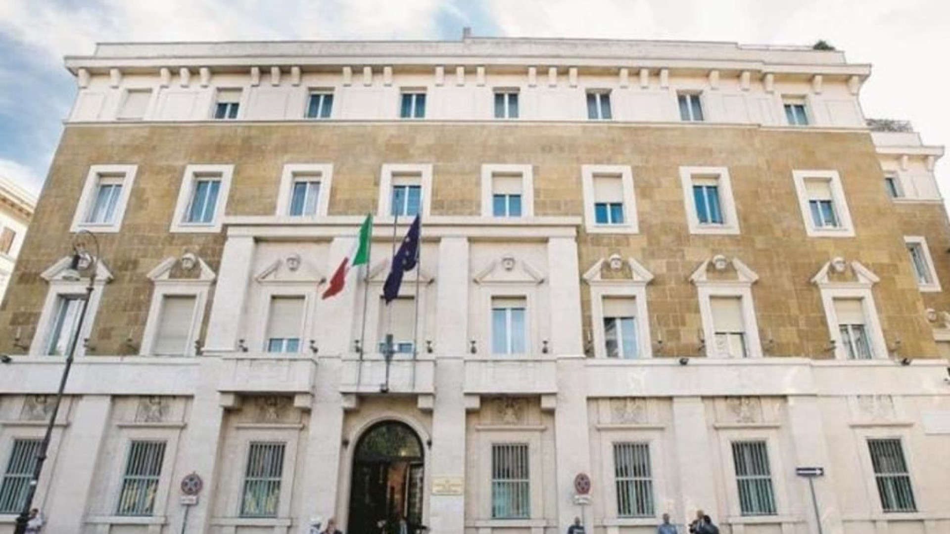 Immagine di Due Csm, Alta Corte e sorteggio: cosa c'è nella riforma che fa discutere