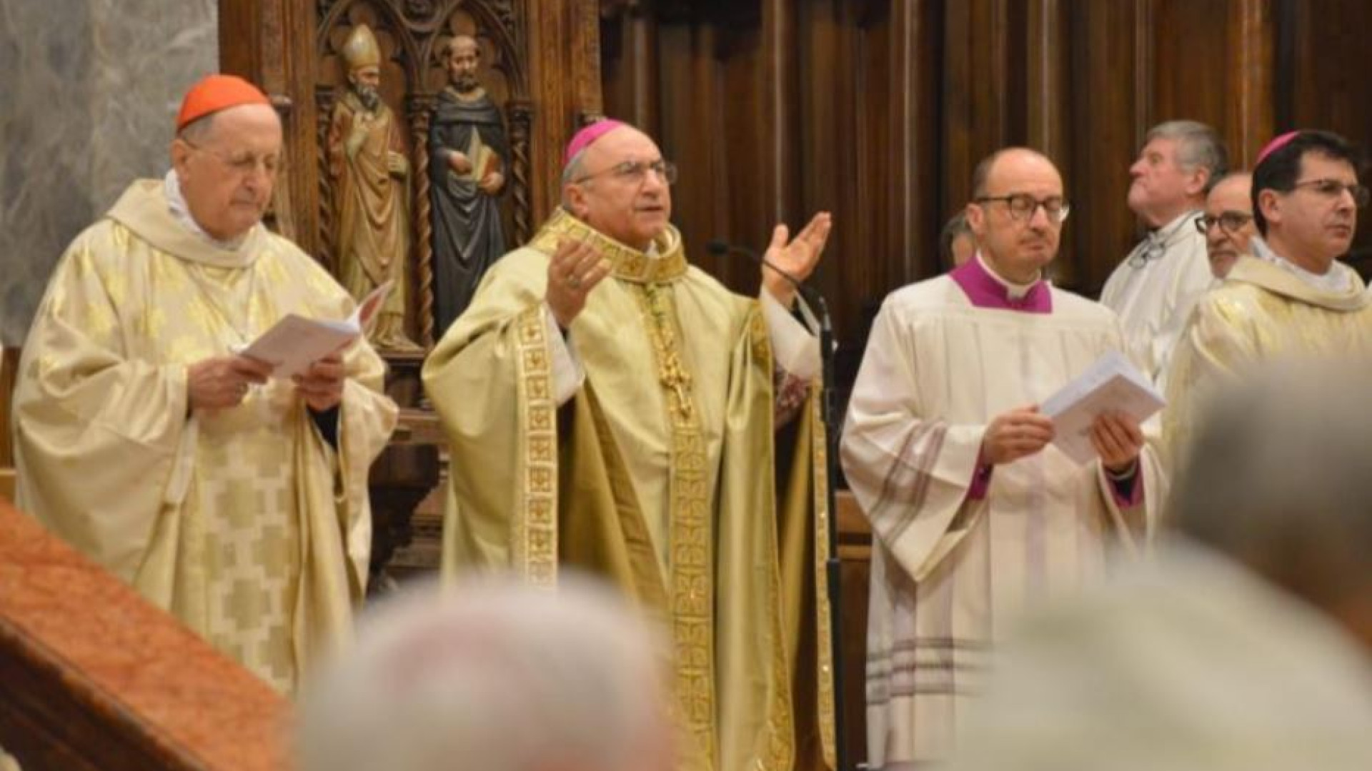 Immagine di Il vescovo Pizziolo saluta la diocesi. Parte missionario