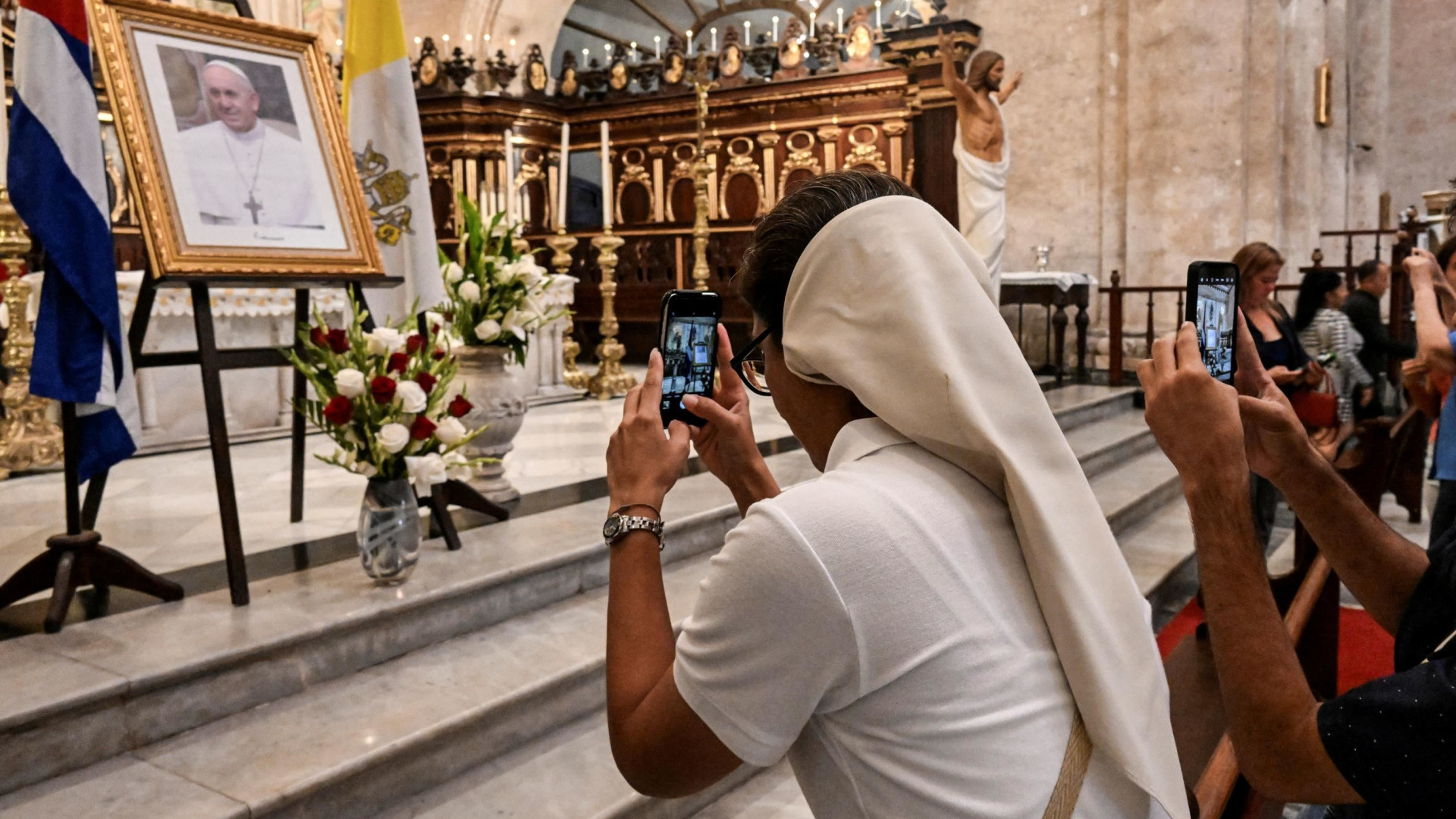 Immagine di Ecco come le Scritture accompagnano il Papa verso la sepoltura