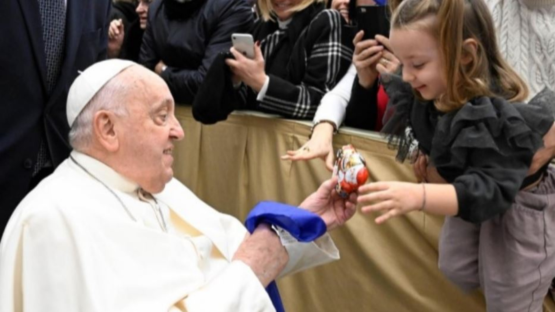 Immagine di Il Papa: no al bullismo a scuola, prepara alla guerra