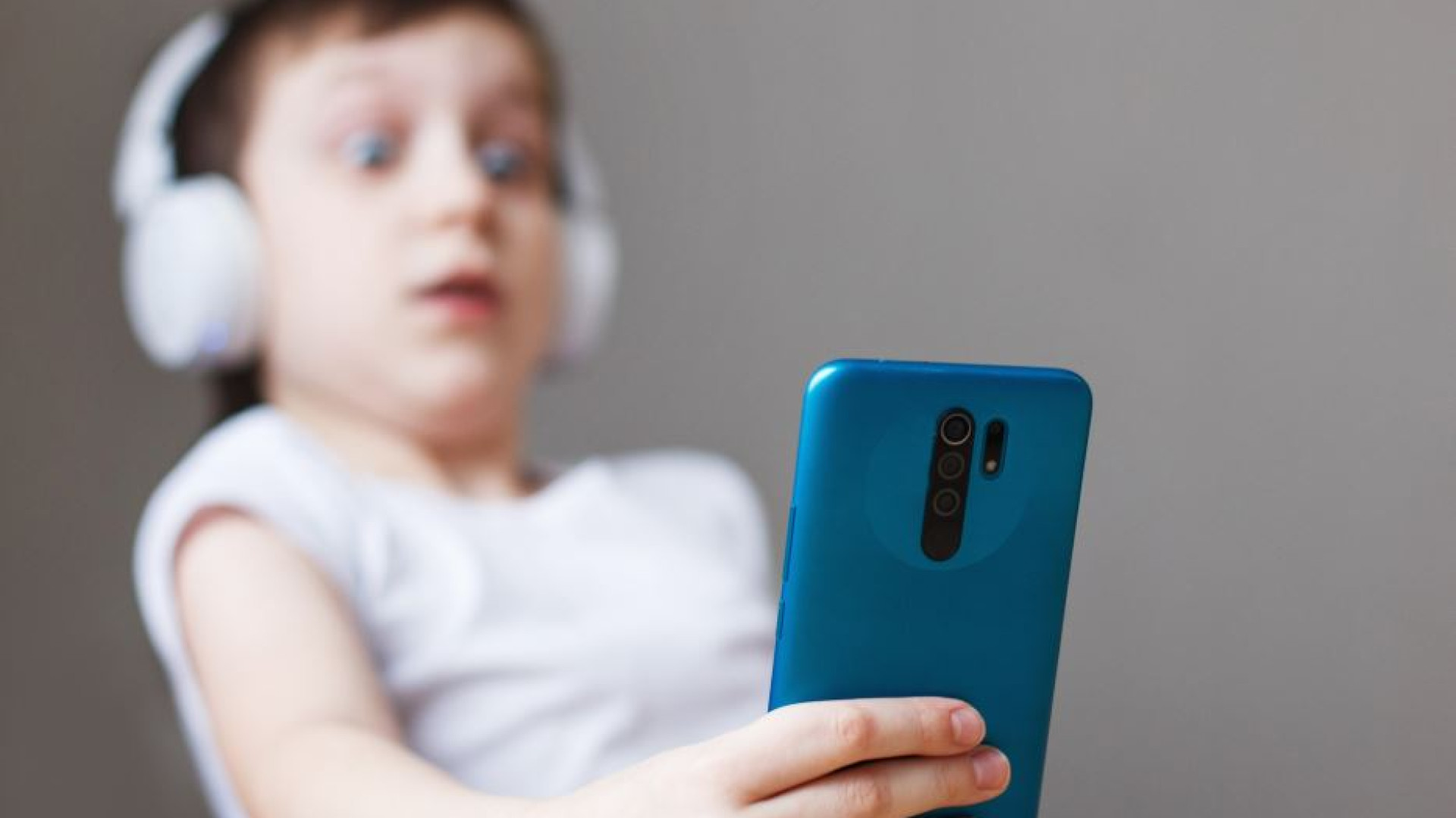 Immagine di Perché la baby-sitter digitale destruttura il cervello di vostro figlio