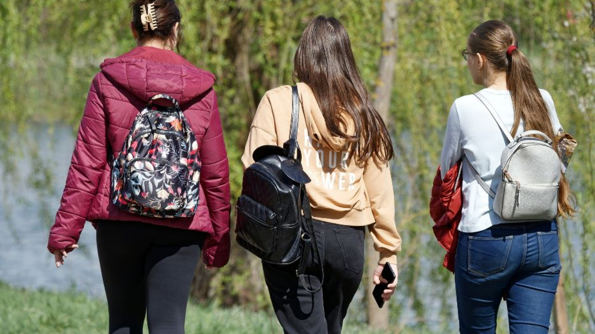 Immagine di Giovani italiani promossi in educazione civica. Meglio le ragazze