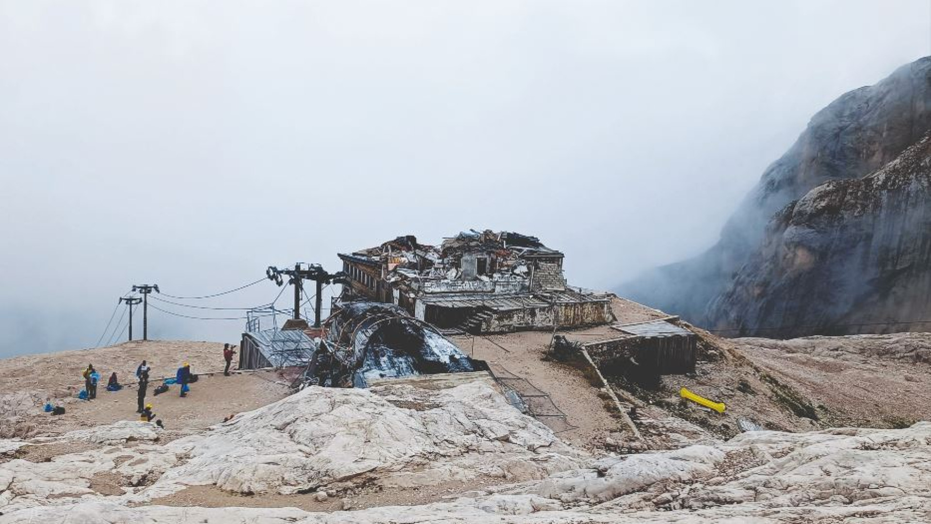 Immagine di Overtourism in montagna, perché il modello di sviluppo va ripensato