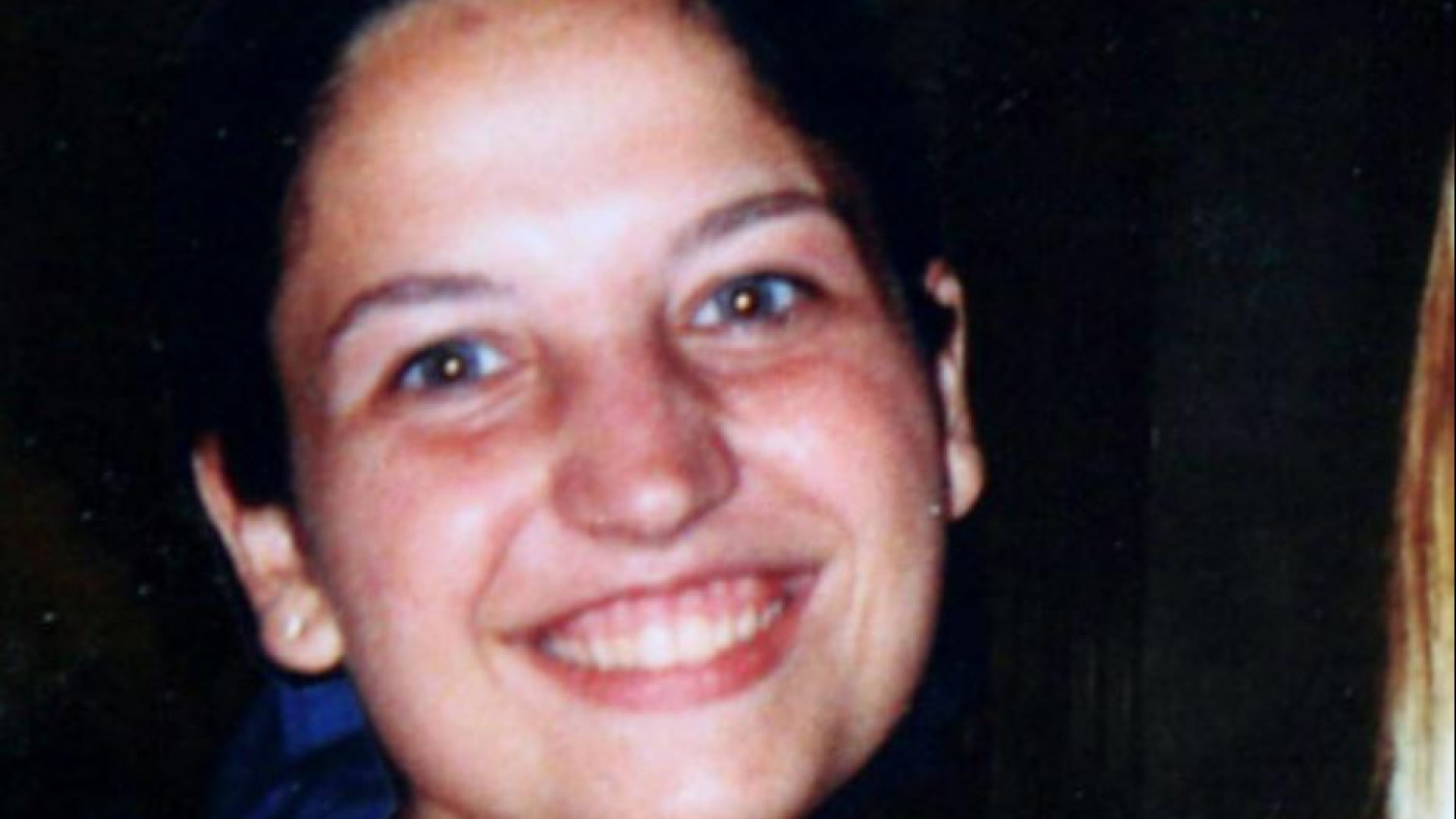 Immagine di Riaperto il caso di Garlasco: tracce di Dna sotto le unghie di Chiara Poggi