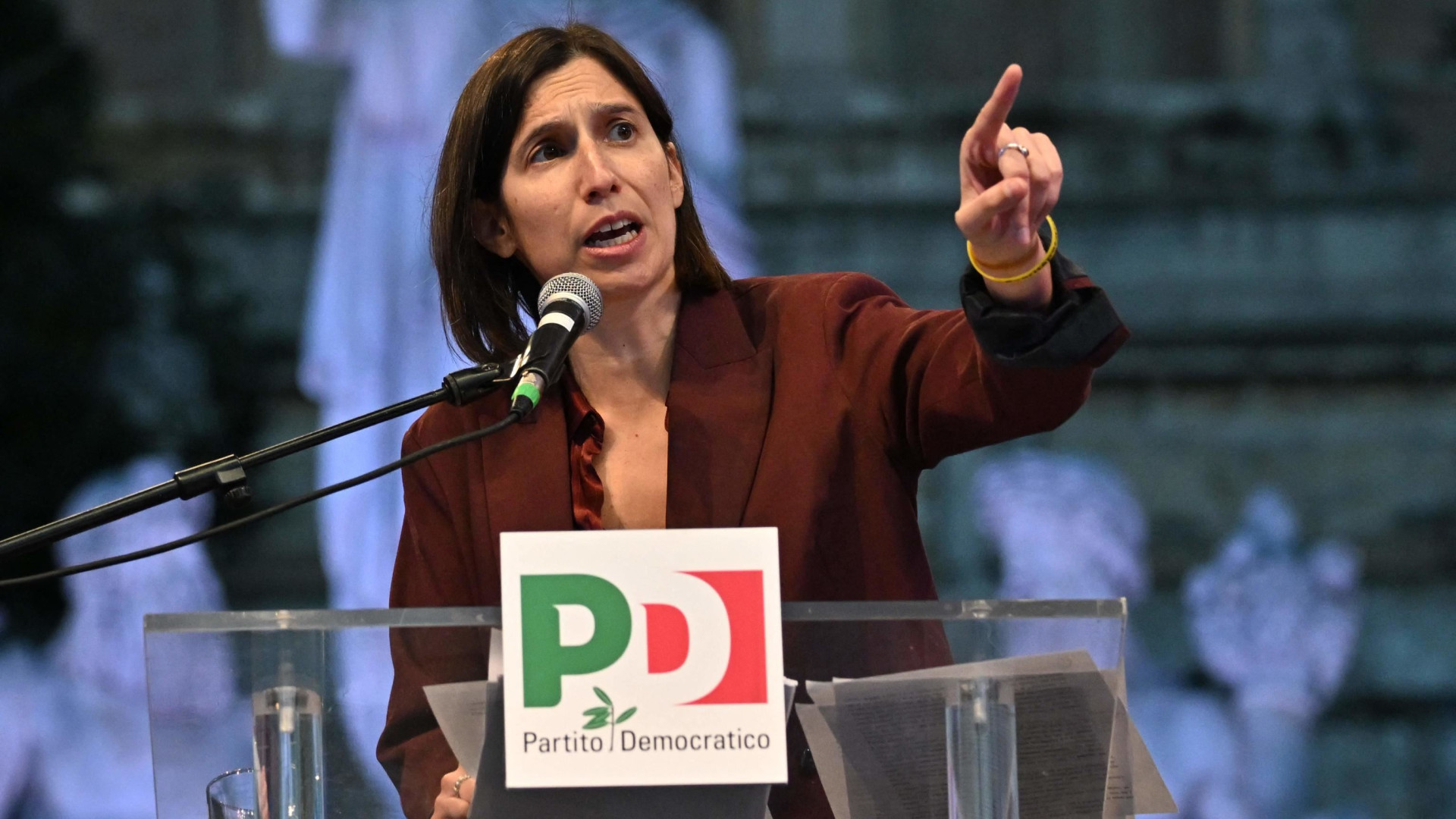 Immagine di Schlein dice no a Meloni. Non andrà alla festa di FdI