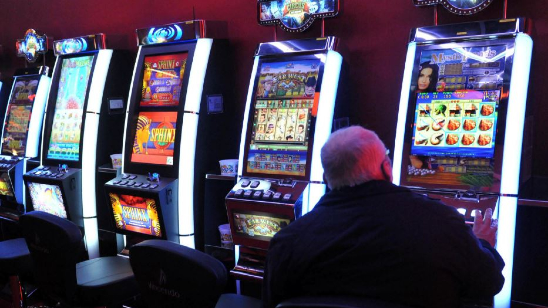 Immagine di Con la riforma dell'azzardo vedremo le sale slot accanto a chiese e oratori
