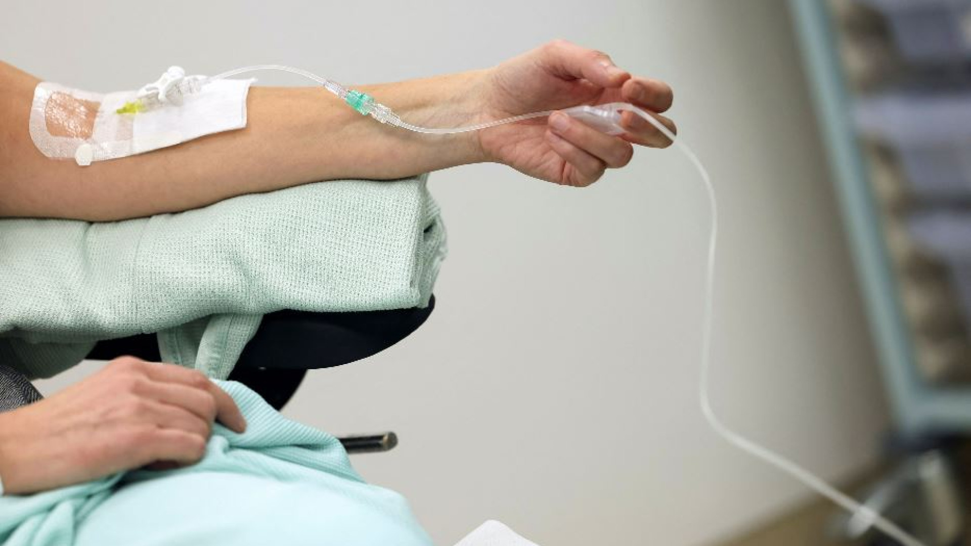 Immagine di Suicidio assistito, cattolici compatti contro la legge regionale