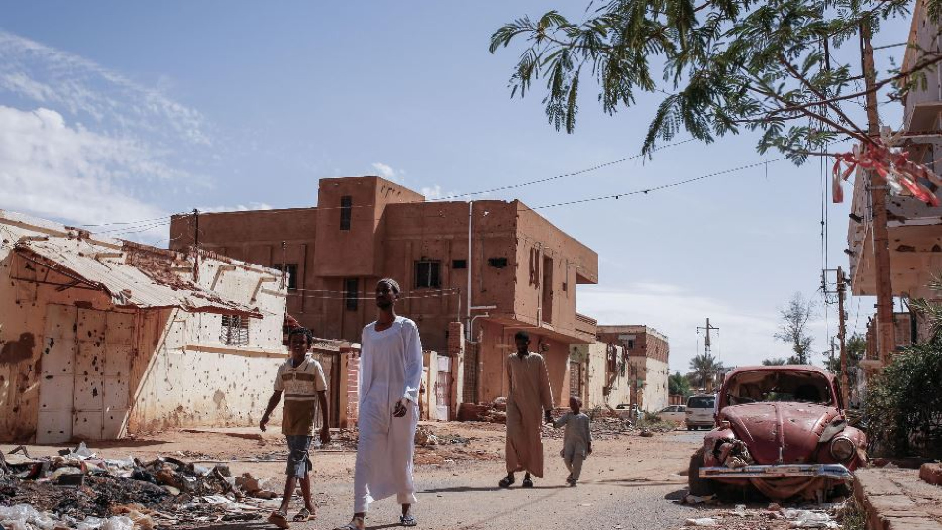 Immagine di Sudan tra guerra e crisi umanitaria: «Promuovere subito negoziati e aiuti»