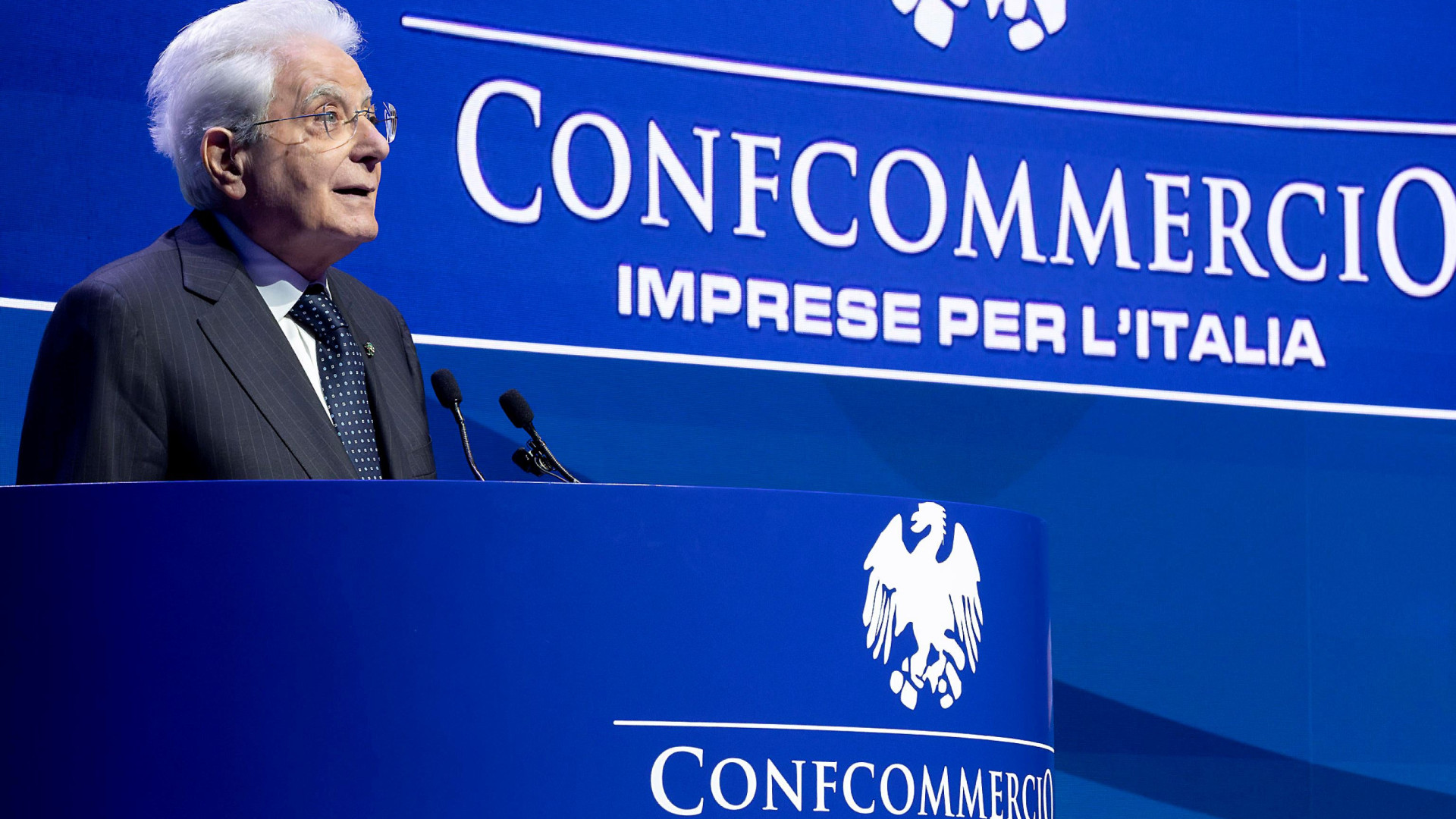 Immagine di I negozianti: «Senza di noi città deserte. Tassare le piattaforme digitali»